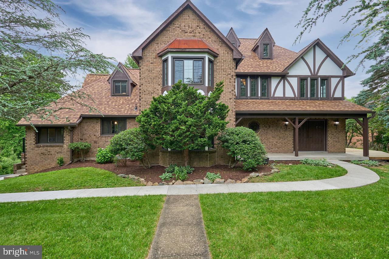 7423 ROUND HILL ROAD