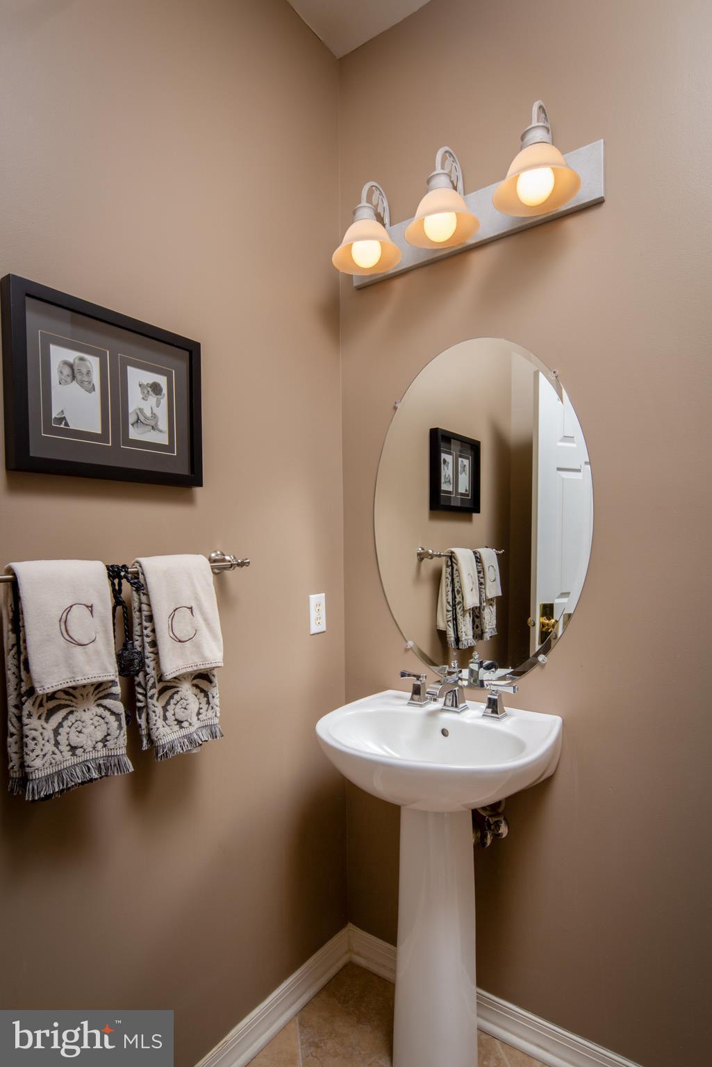 COBBLESTONES AT TH - Residential