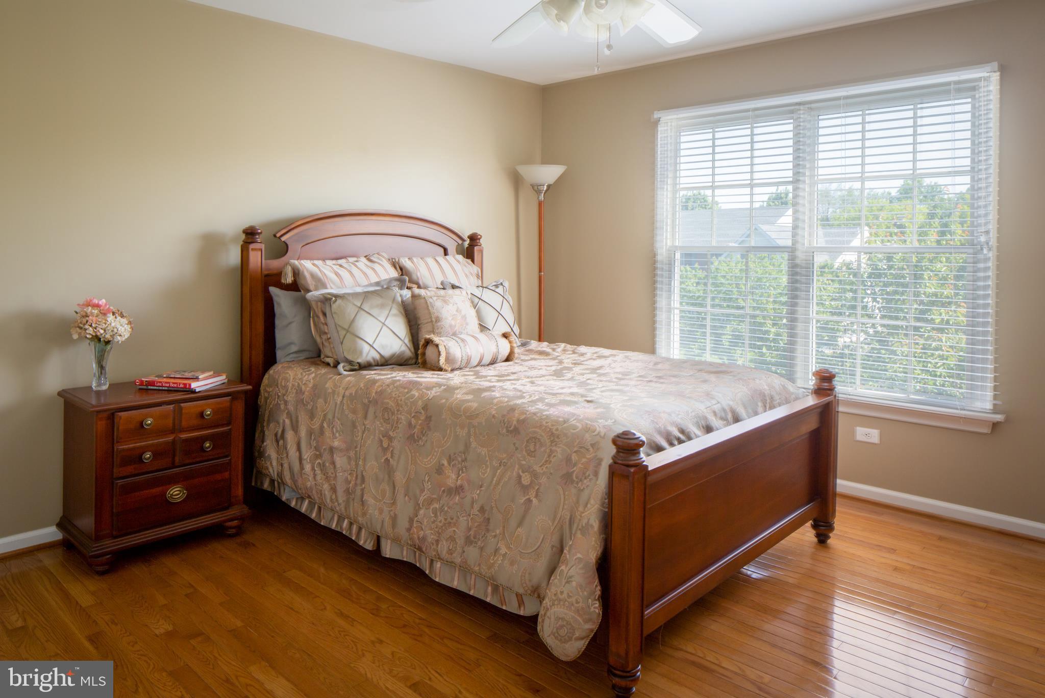 COBBLESTONES AT TH - Residential