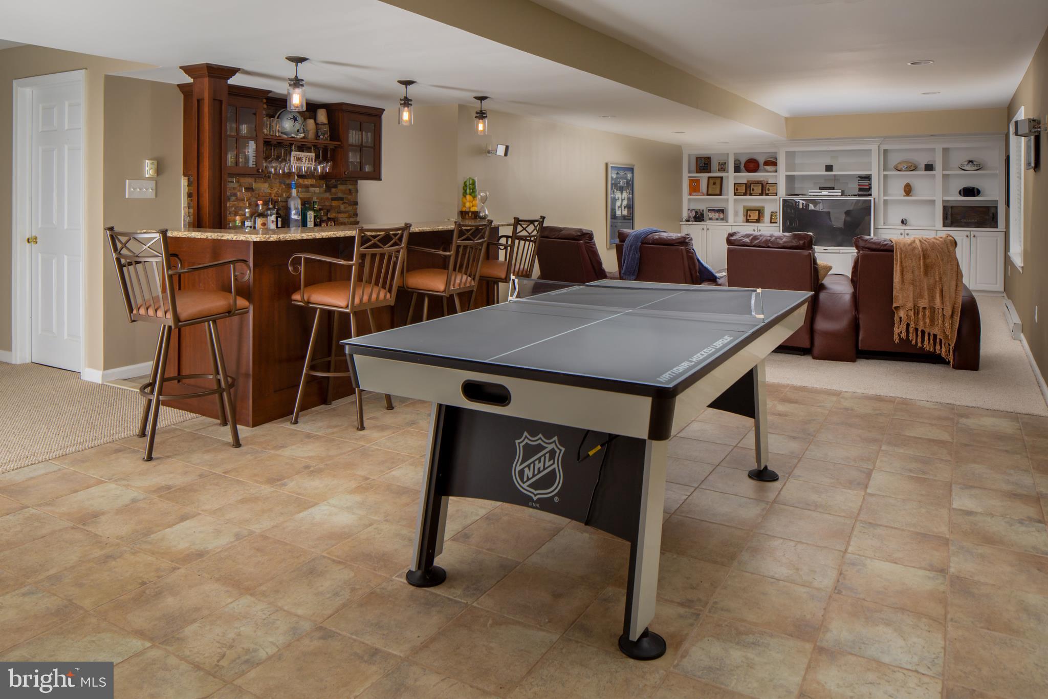 COBBLESTONES AT TH - Residential