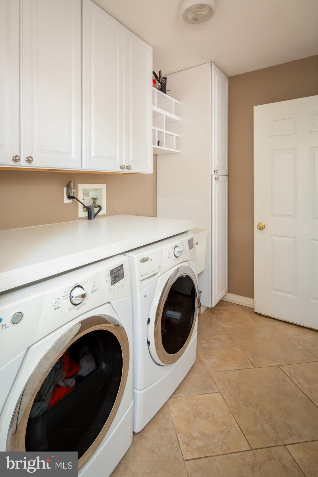 COBBLESTONES AT TH - Residential