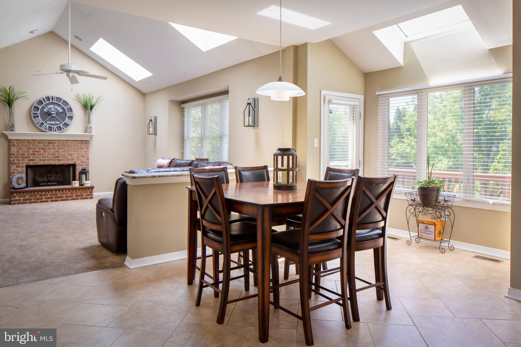 COBBLESTONES AT TH - Residential