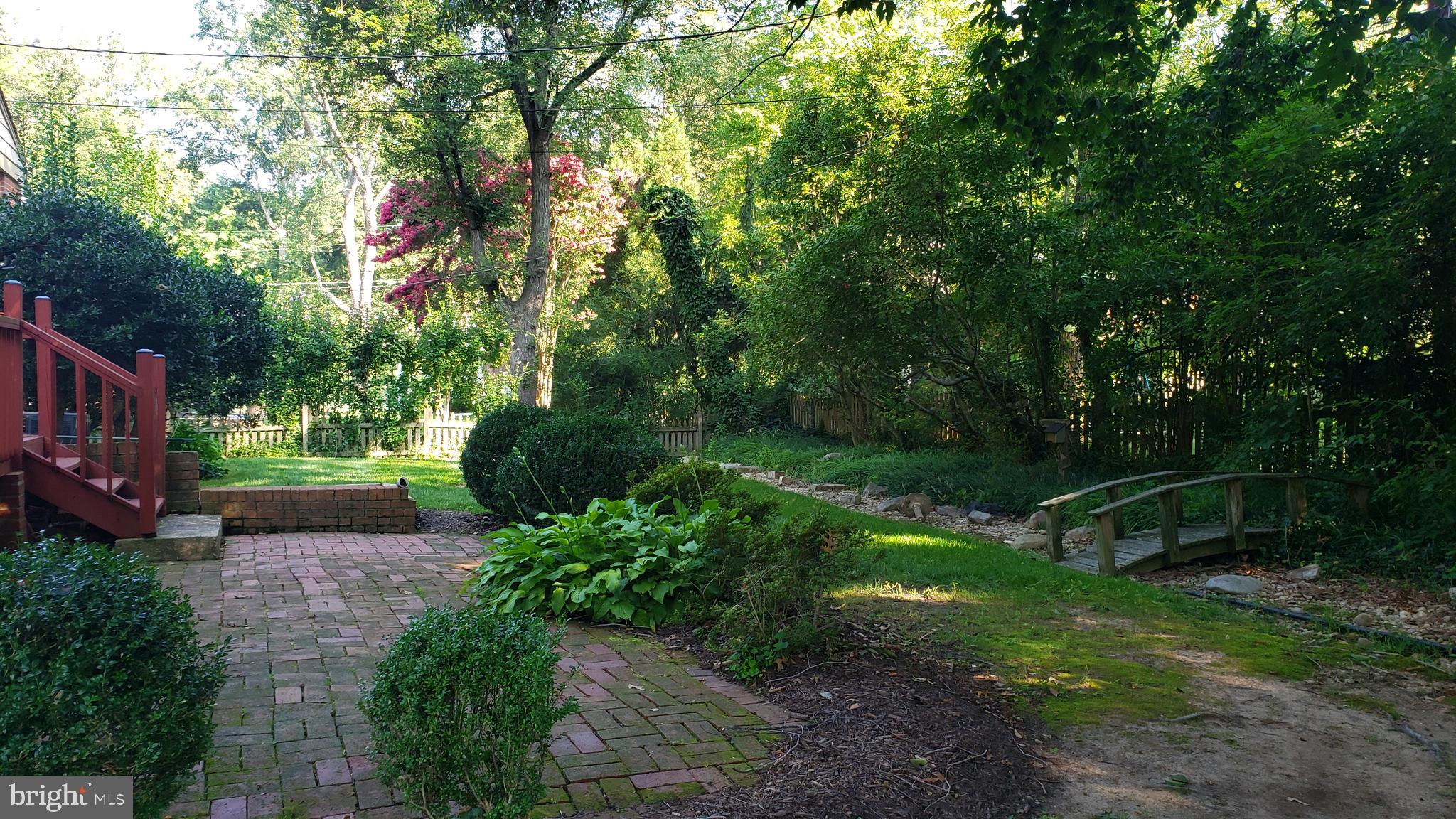 WELLINGTON ESTATES - Residential