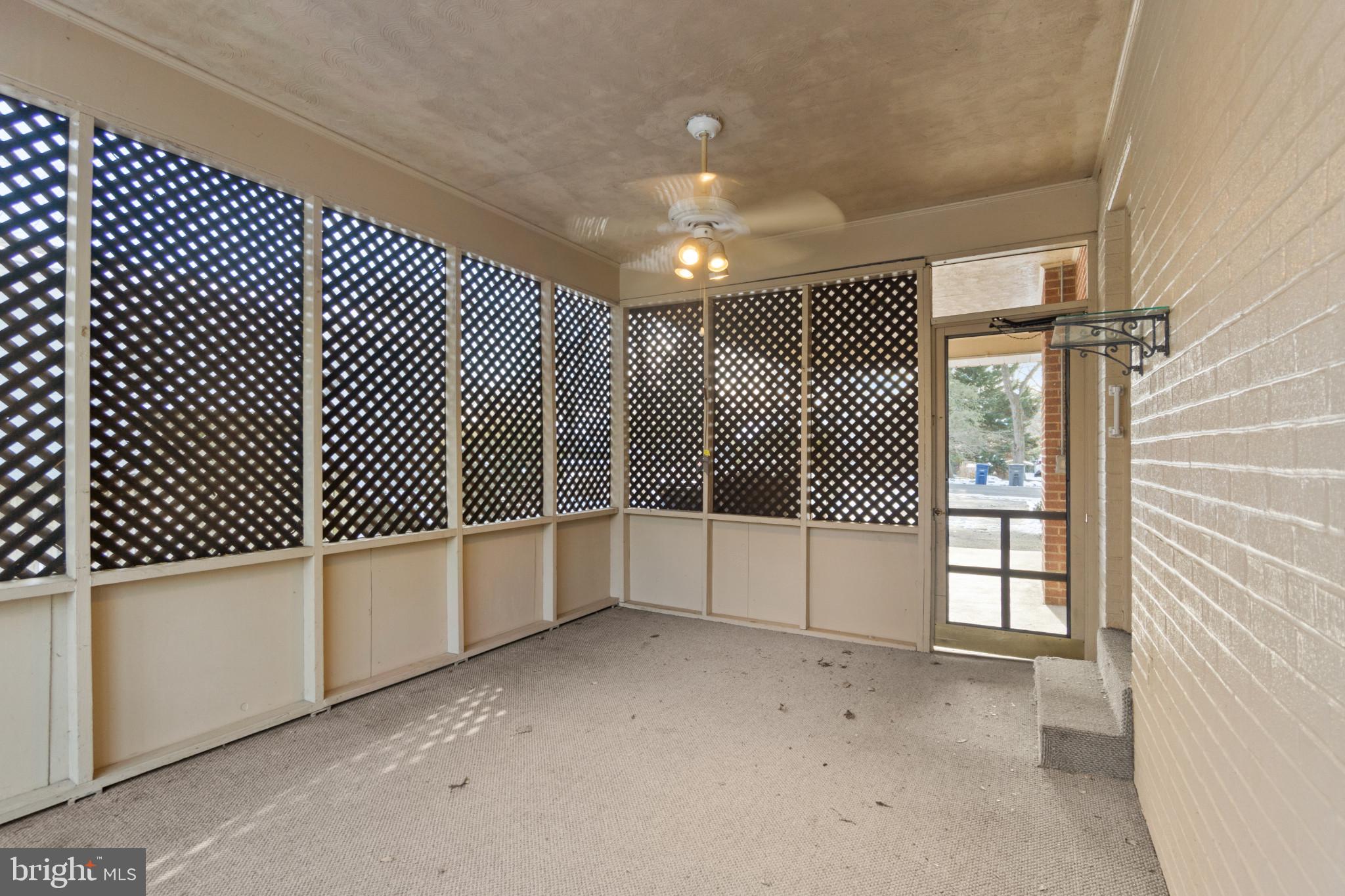 WELLINGTON ESTATES - Residential