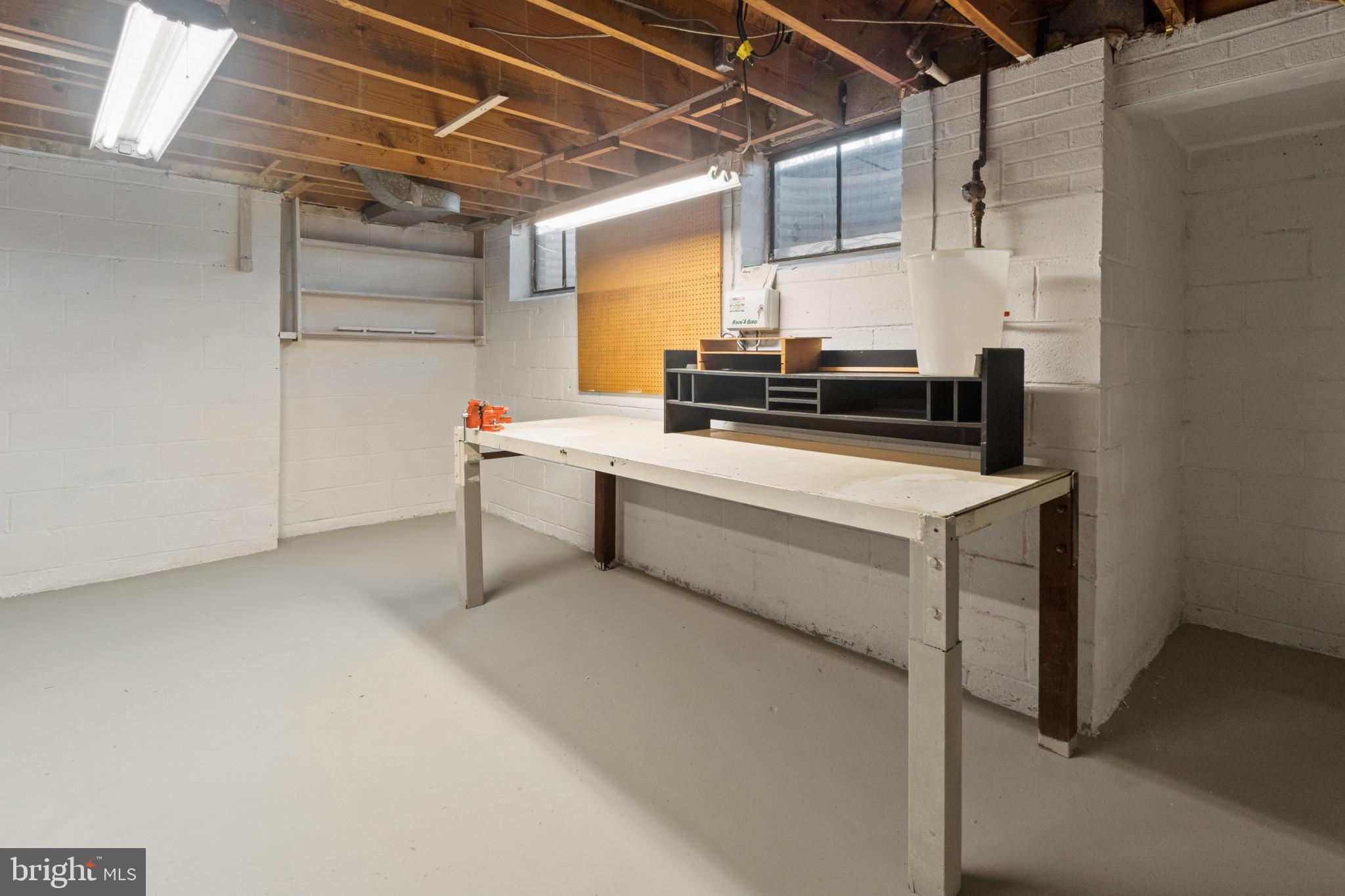 WELLINGTON ESTATES - Residential