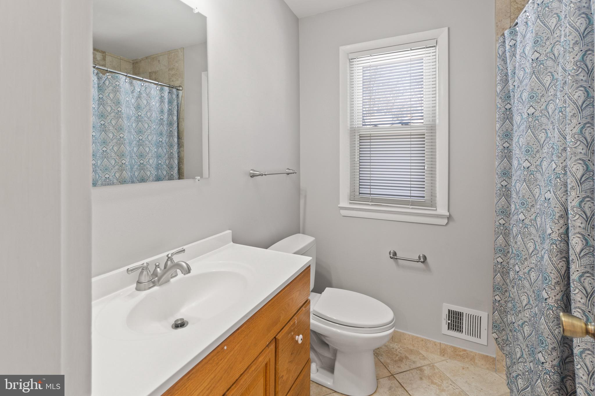 WELLINGTON ESTATES - Residential