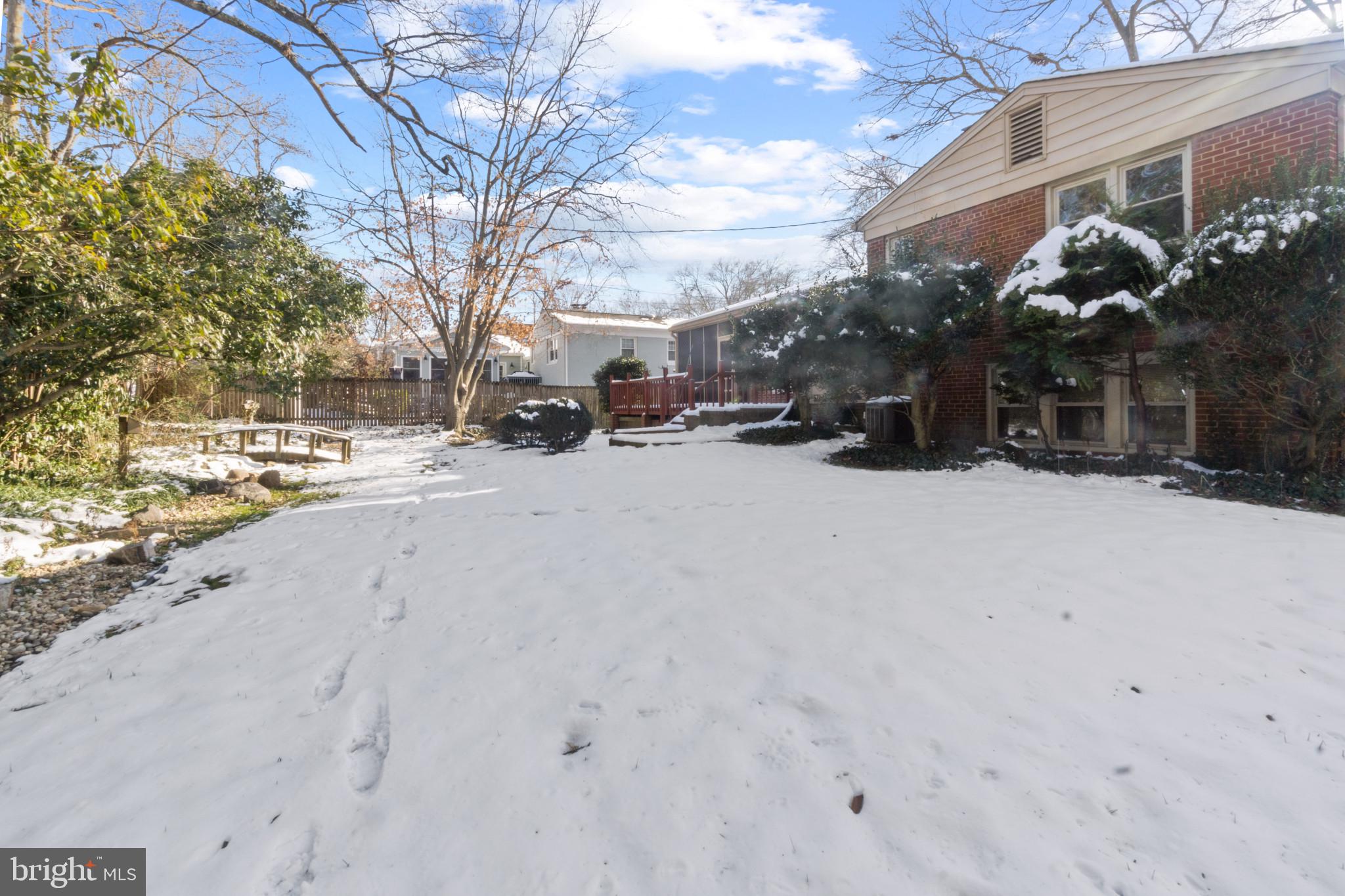 WELLINGTON ESTATES - Residential