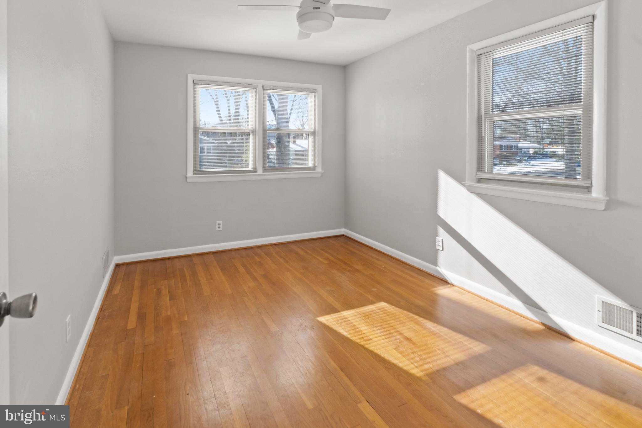 WELLINGTON ESTATES - Residential