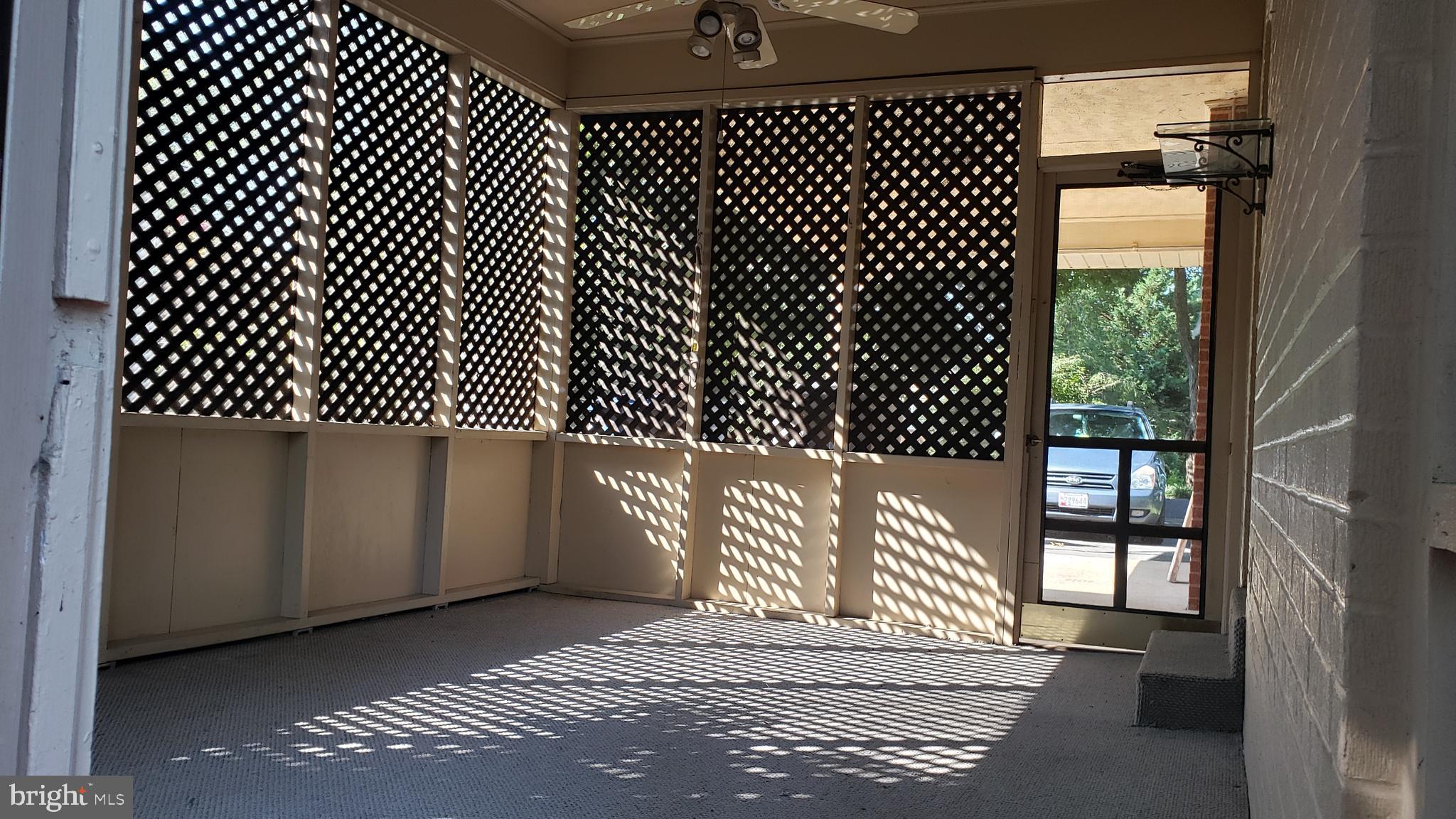 WELLINGTON ESTATES - Residential