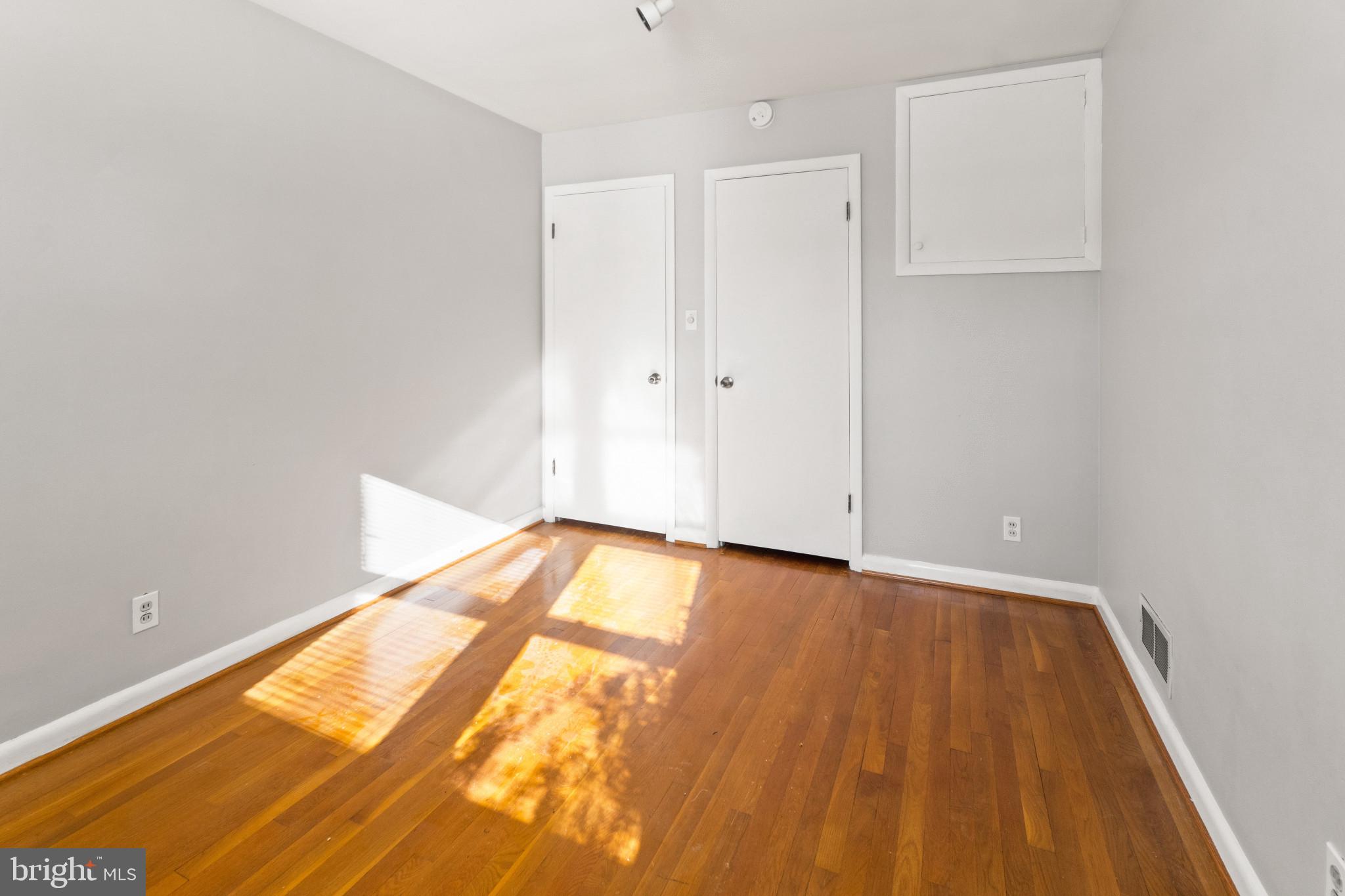 WELLINGTON ESTATES - Residential