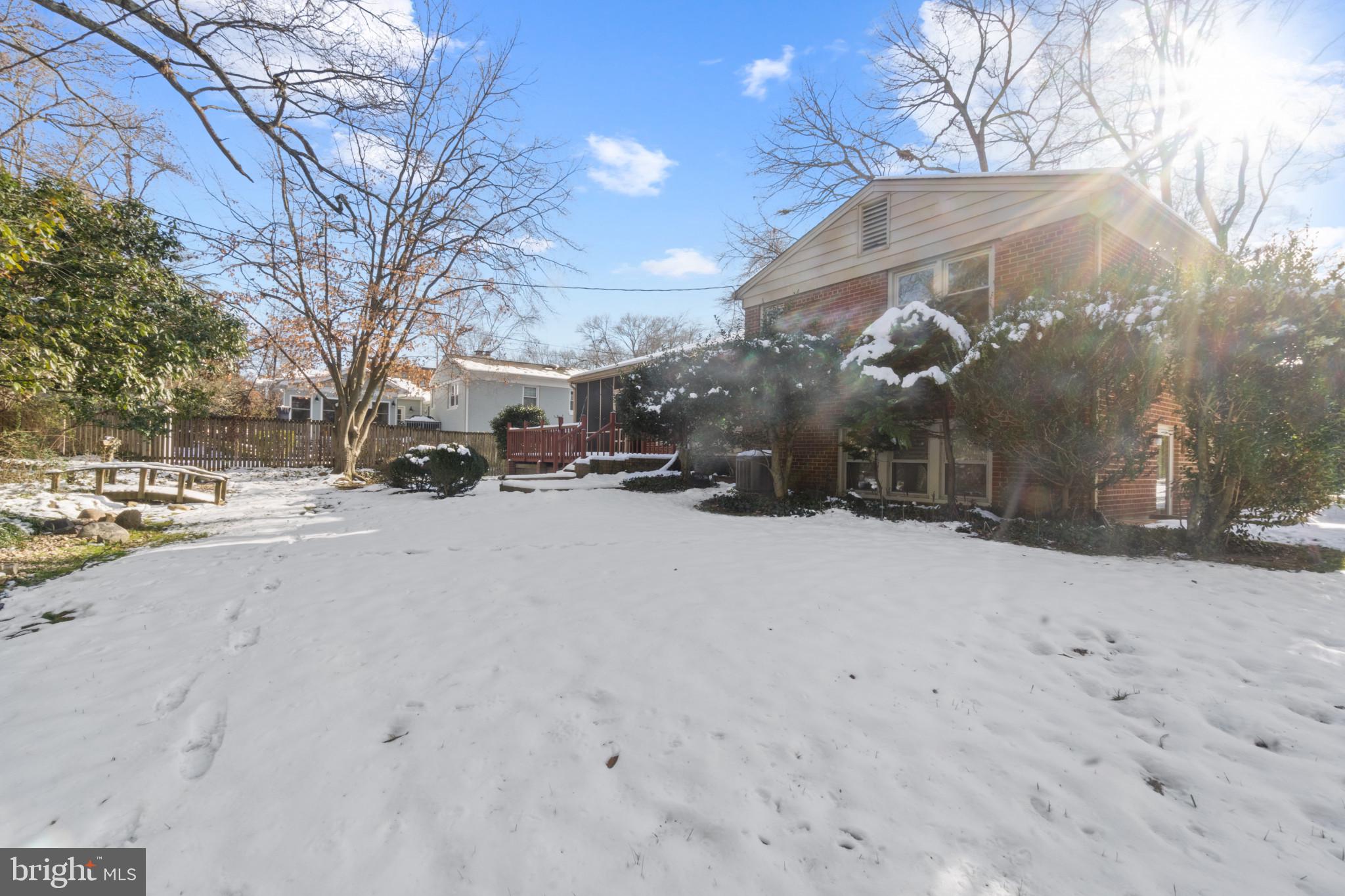 WELLINGTON ESTATES - Residential