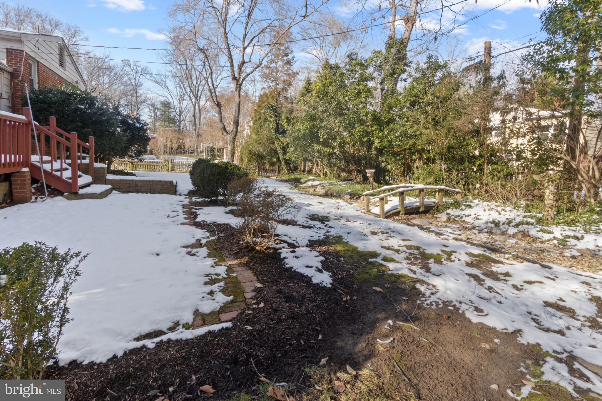 WELLINGTON ESTATES - Residential