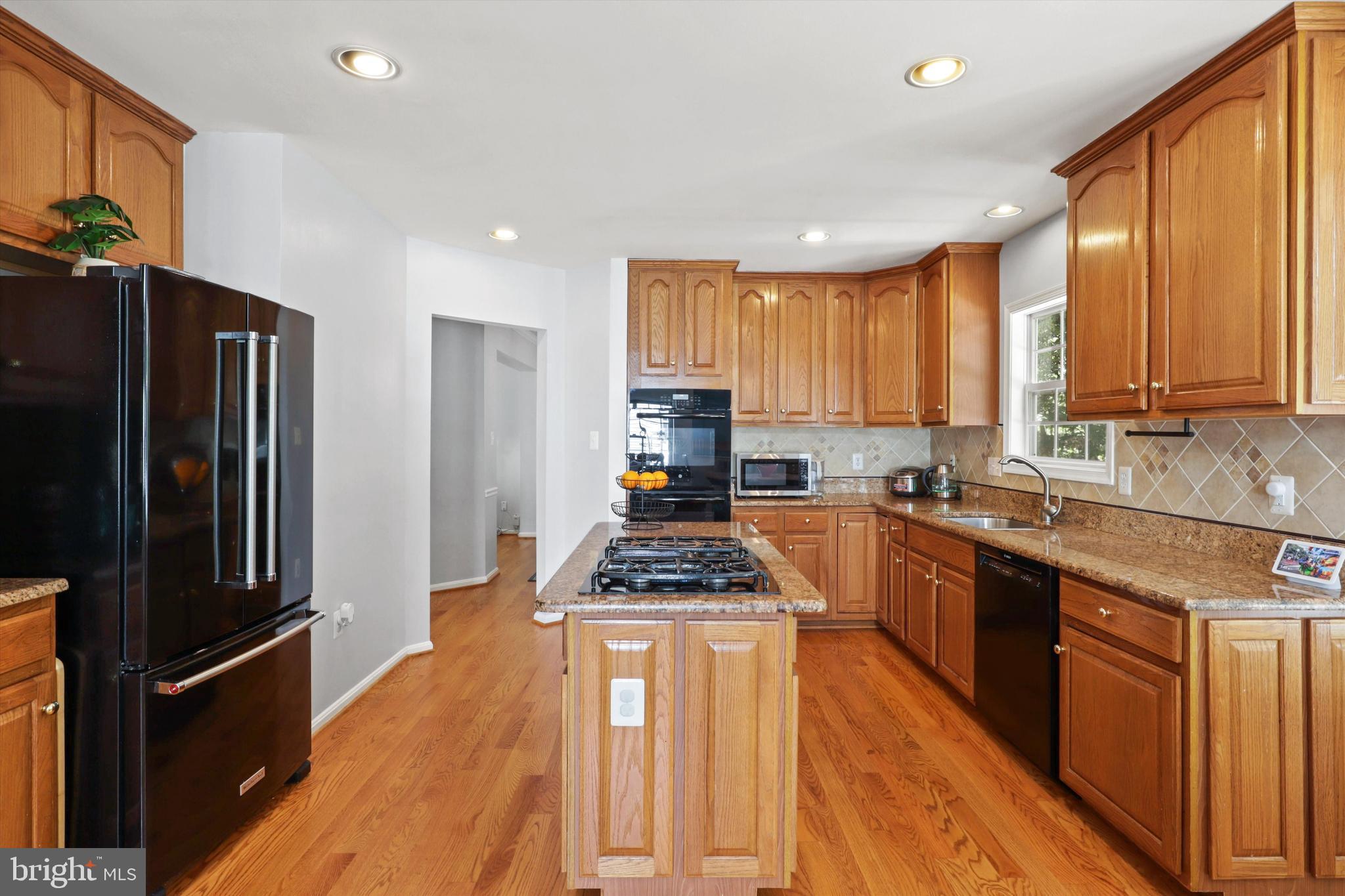 BRIDLEWOOD - Residential