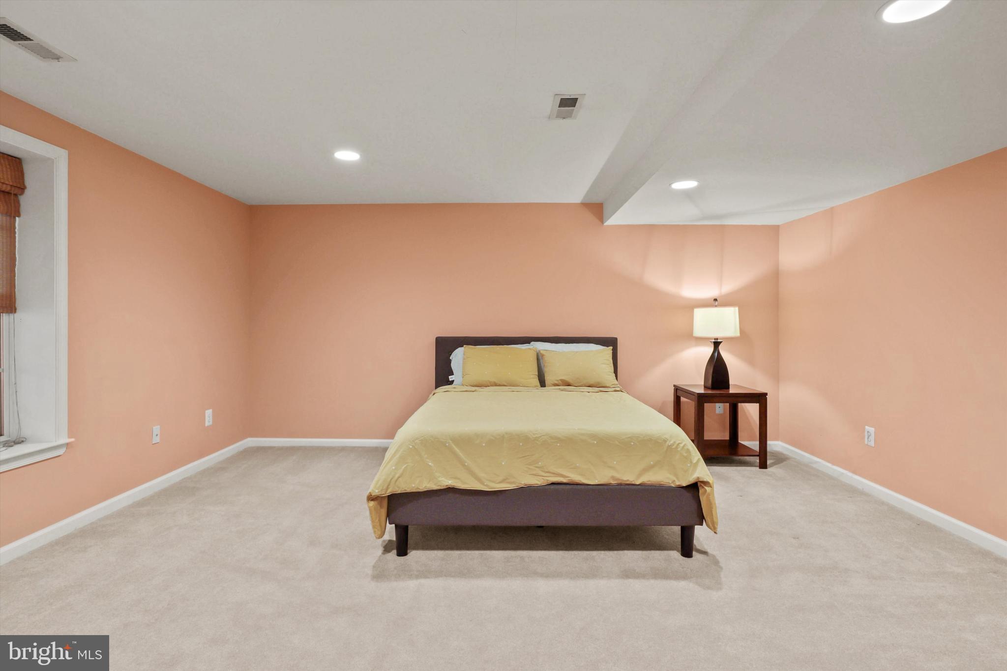 BRIDLEWOOD - Residential