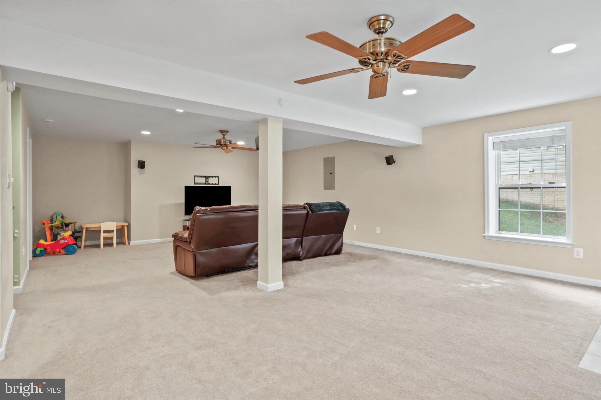 BRIDLEWOOD - Residential