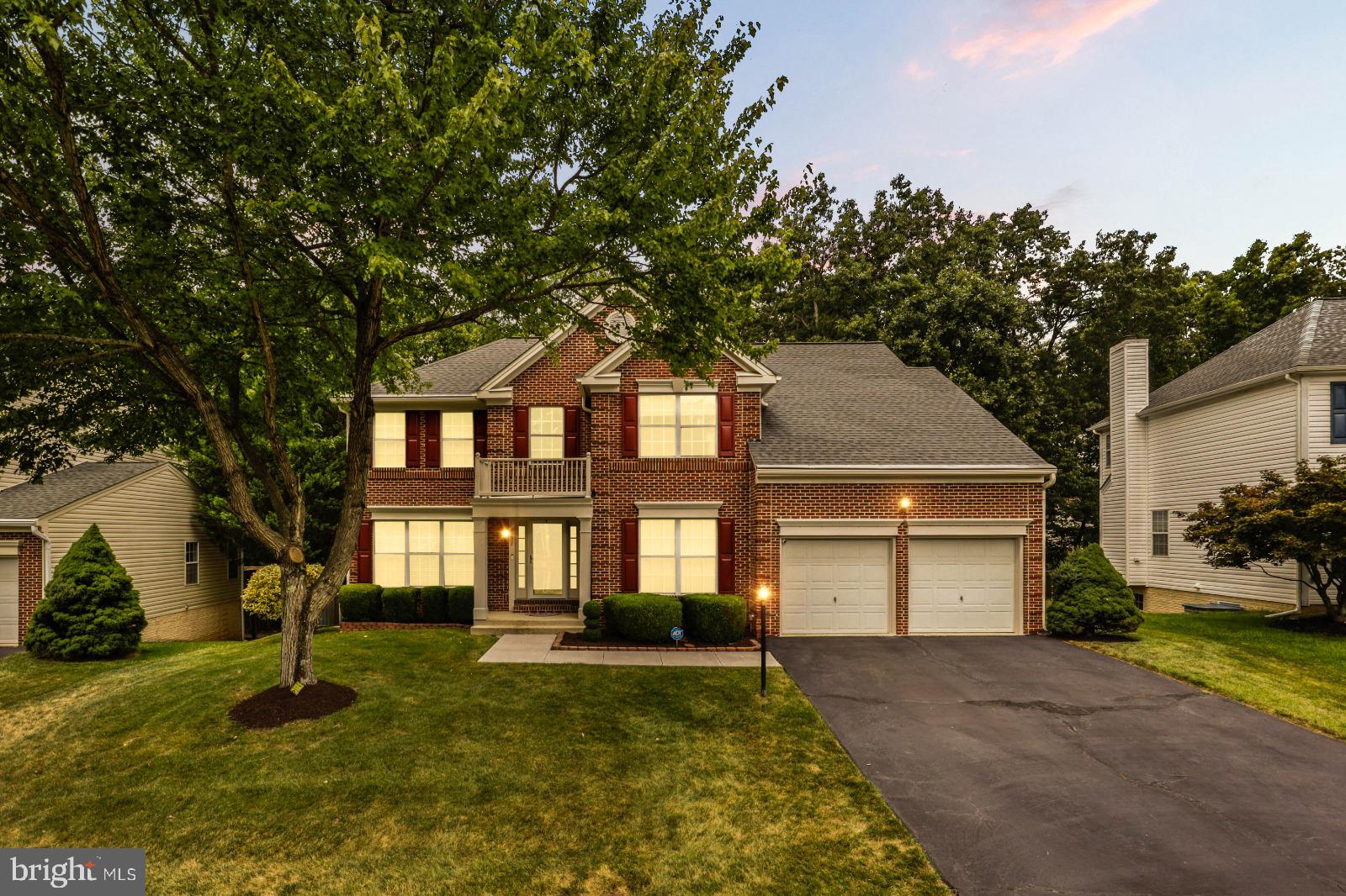 BRIDLEWOOD - Residential