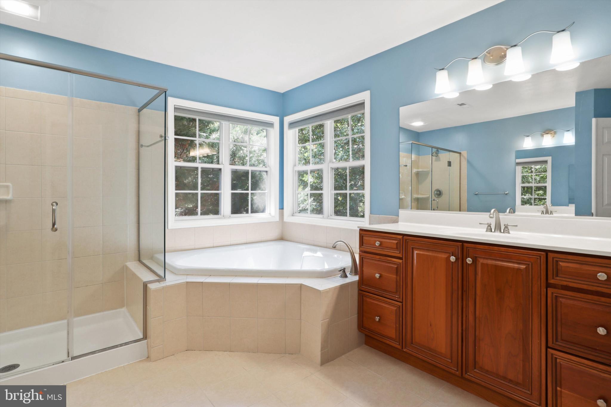 BRIDLEWOOD - Residential