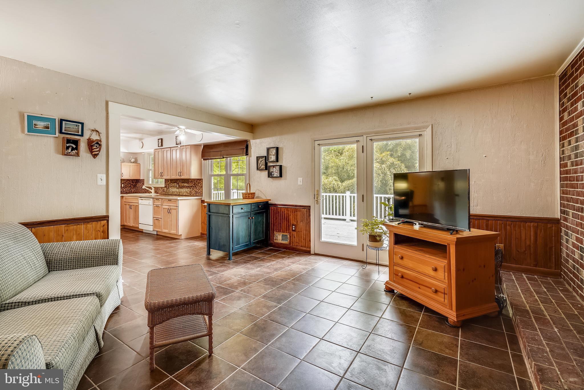 LONGFELLOW - Residential