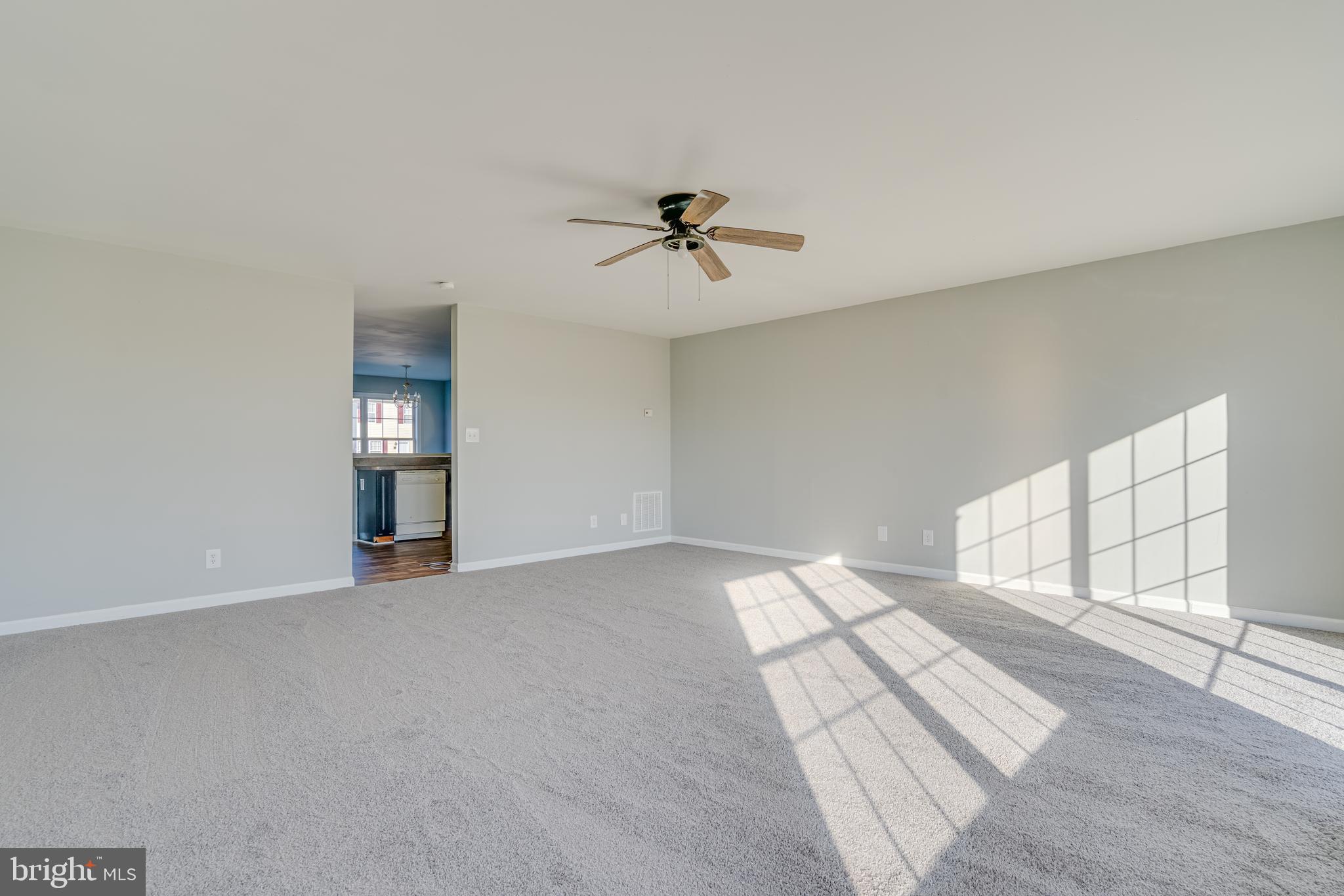 TOWNES OF BUNKER HILL - Residential