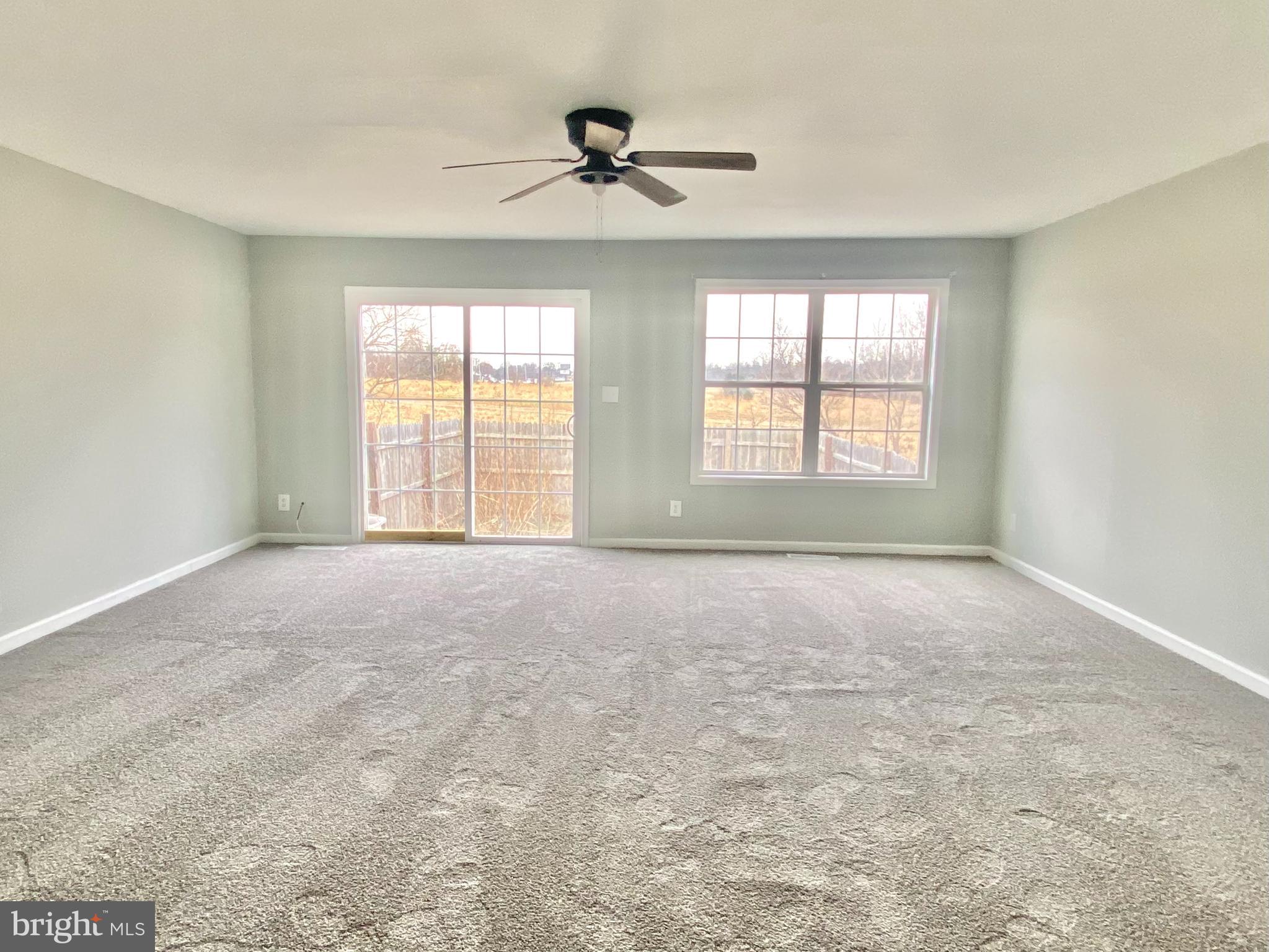 TOWNES OF BUNKER HILL - Residential