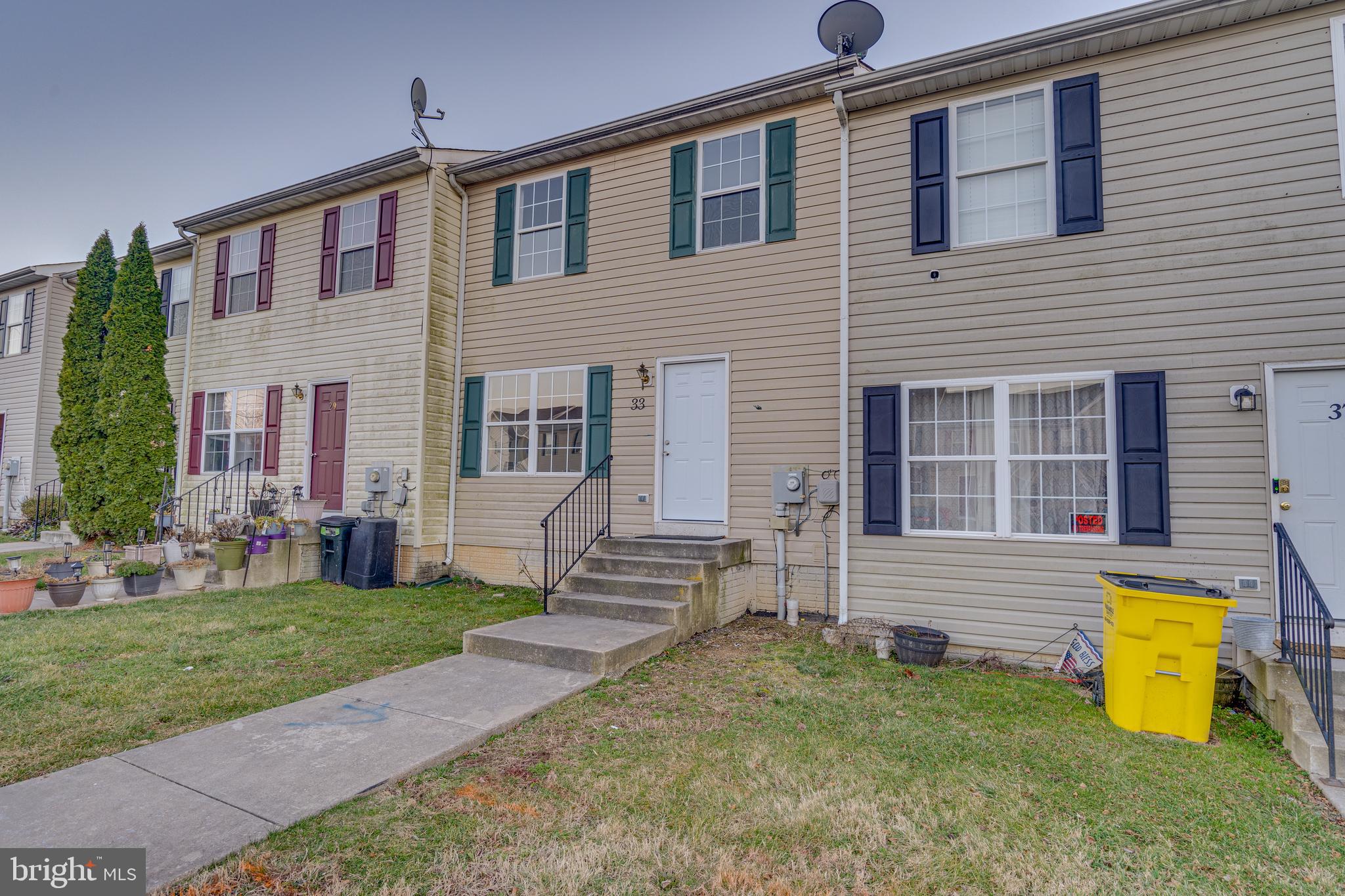 TOWNES OF BUNKER HILL - Residential