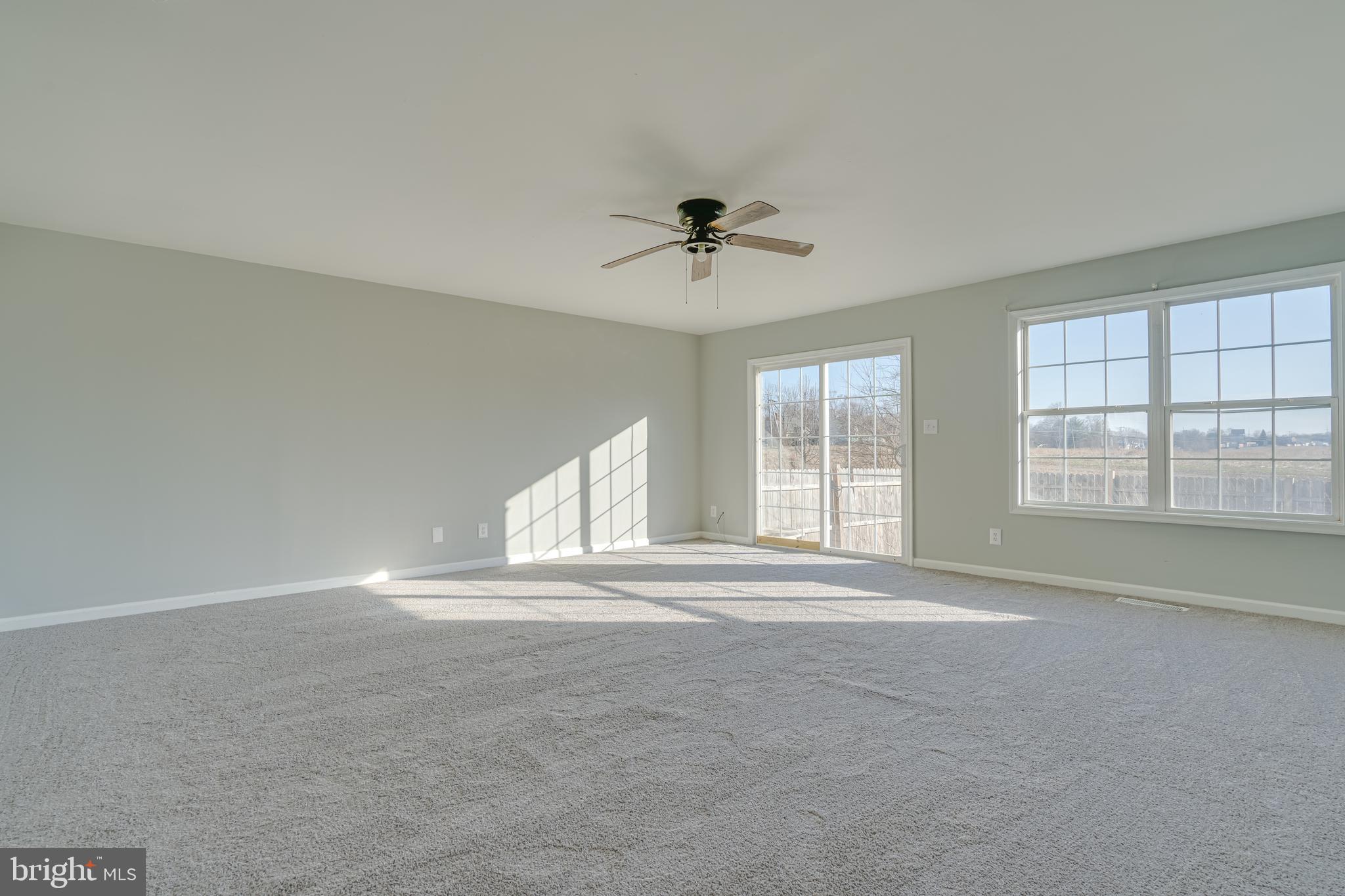 TOWNES OF BUNKER HILL - Residential