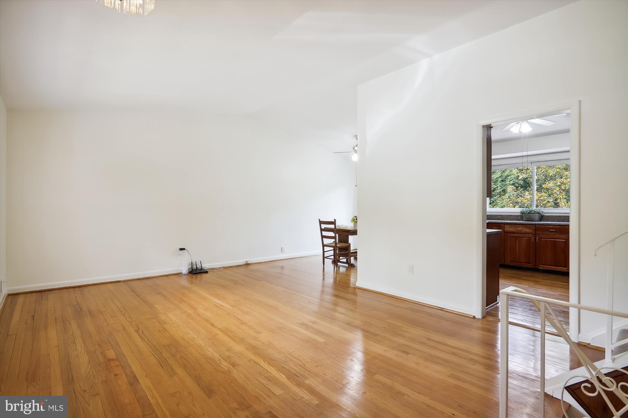 FOREST KNOLLS - Residential