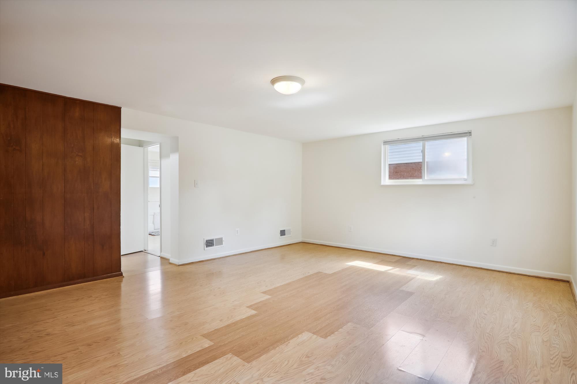 FOREST KNOLLS - Residential