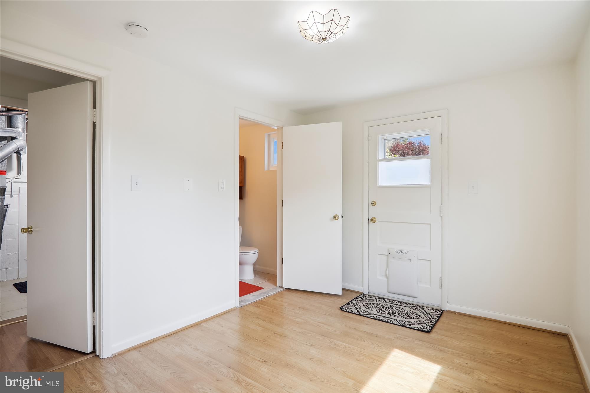 FOREST KNOLLS - Residential