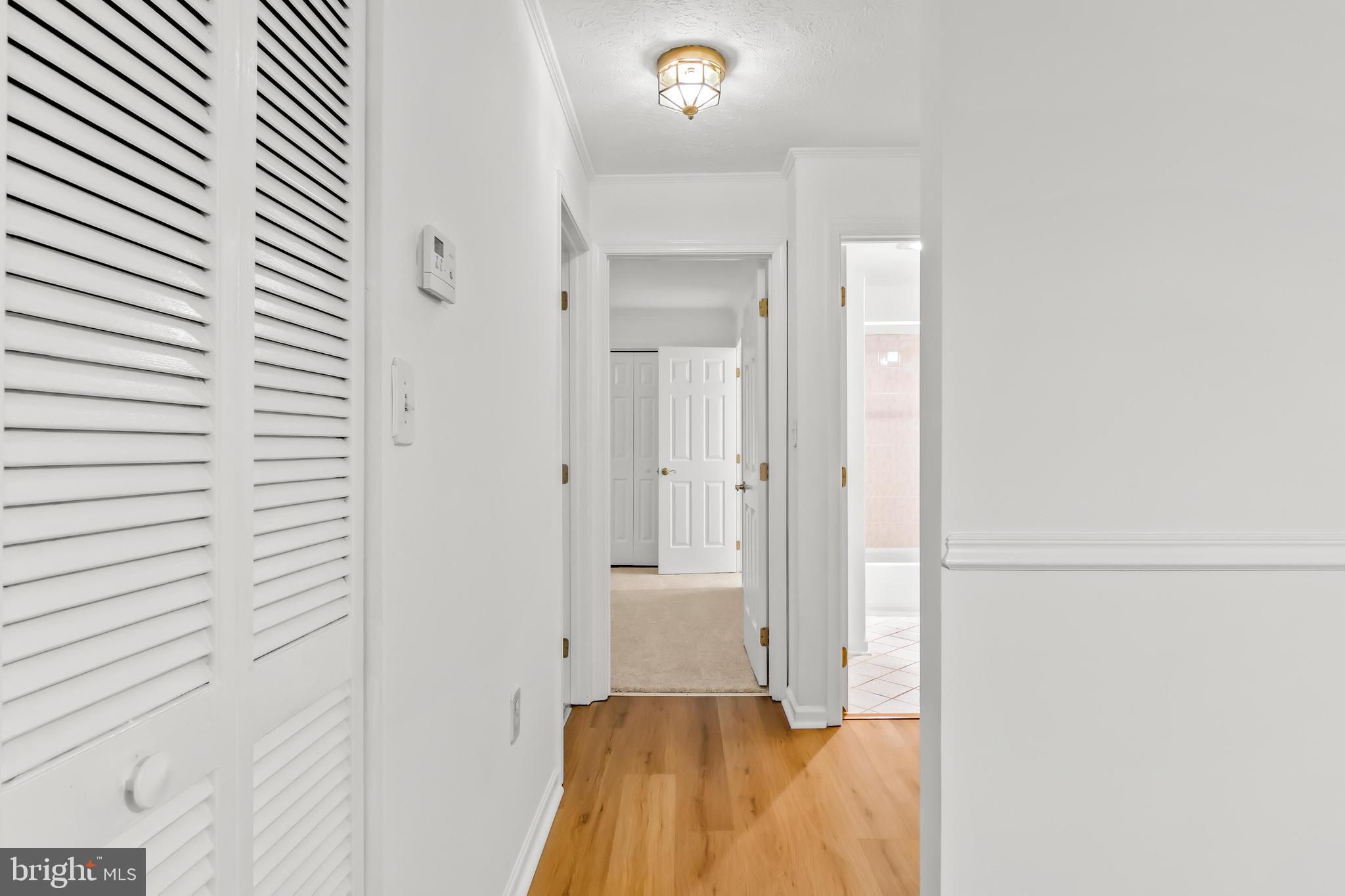 RIVERSIDE PARK - Residential