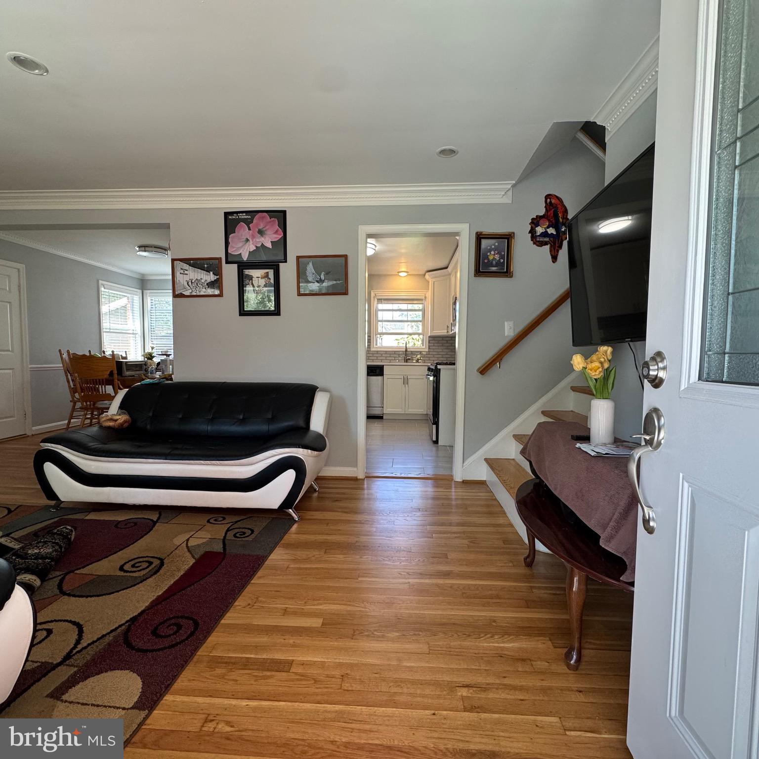 5313 THAYER AVENUE