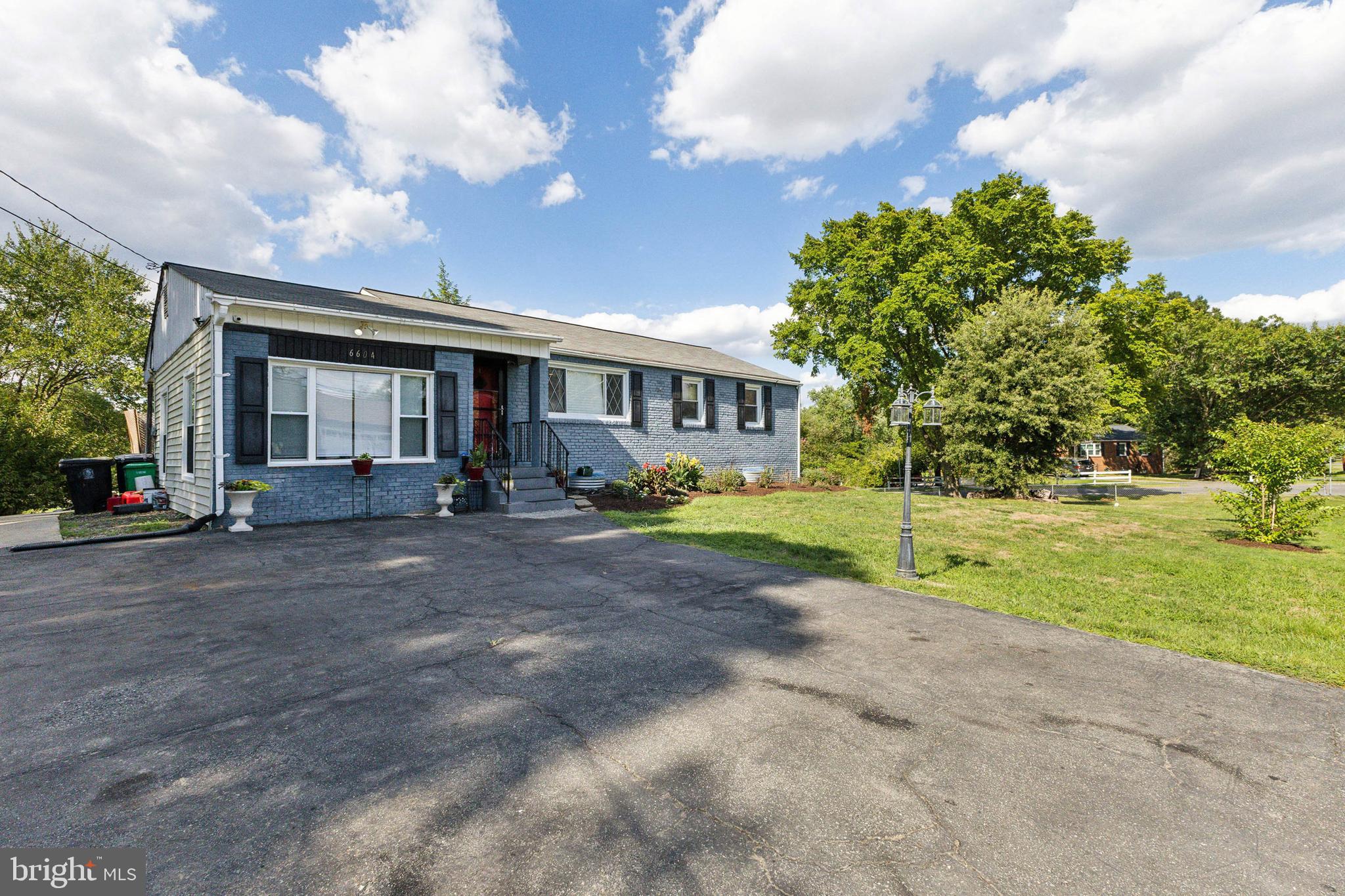 CLINTON ESTATES - Residential