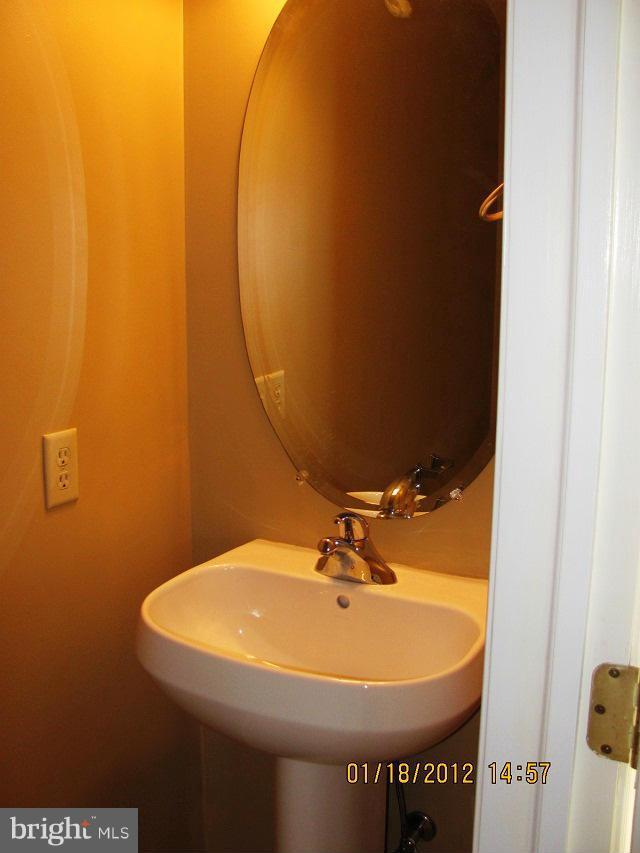 BRIDLE CREEK - Residential Lease