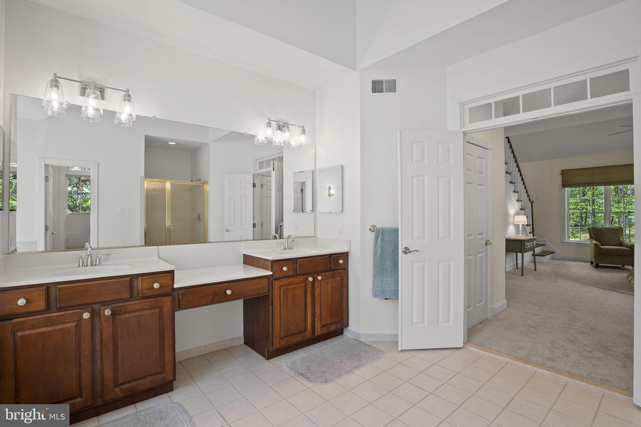 KINGSBRIDGE - Residential