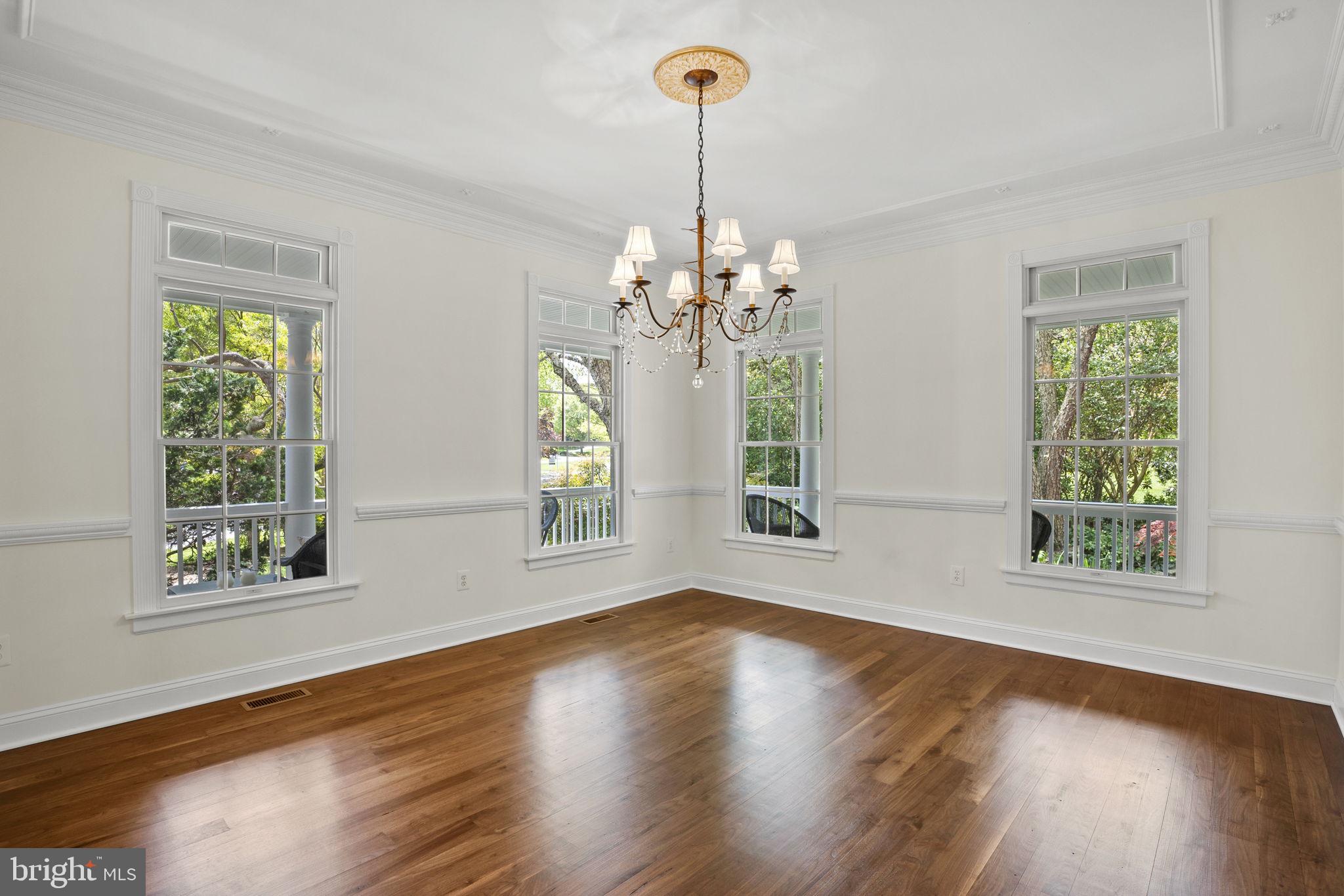 KINGSBRIDGE - Residential