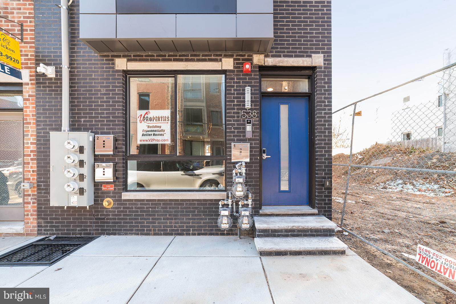 OLDE KENSINGTON - Residential Lease