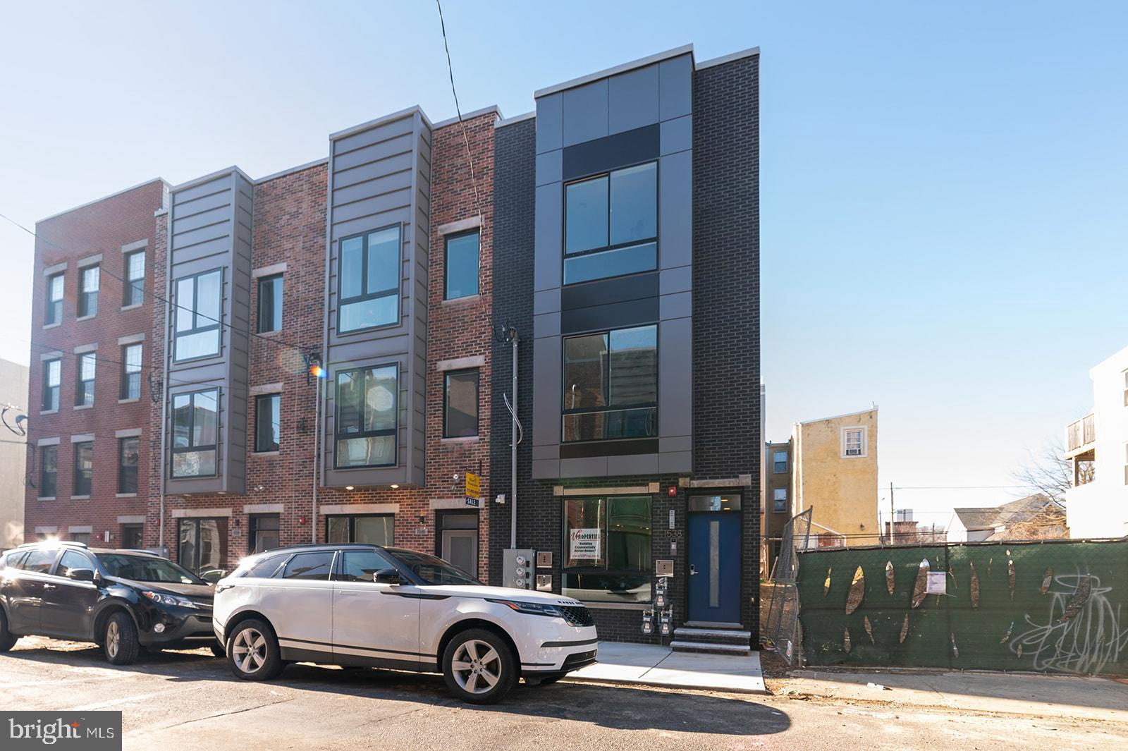 OLDE KENSINGTON - Residential Lease