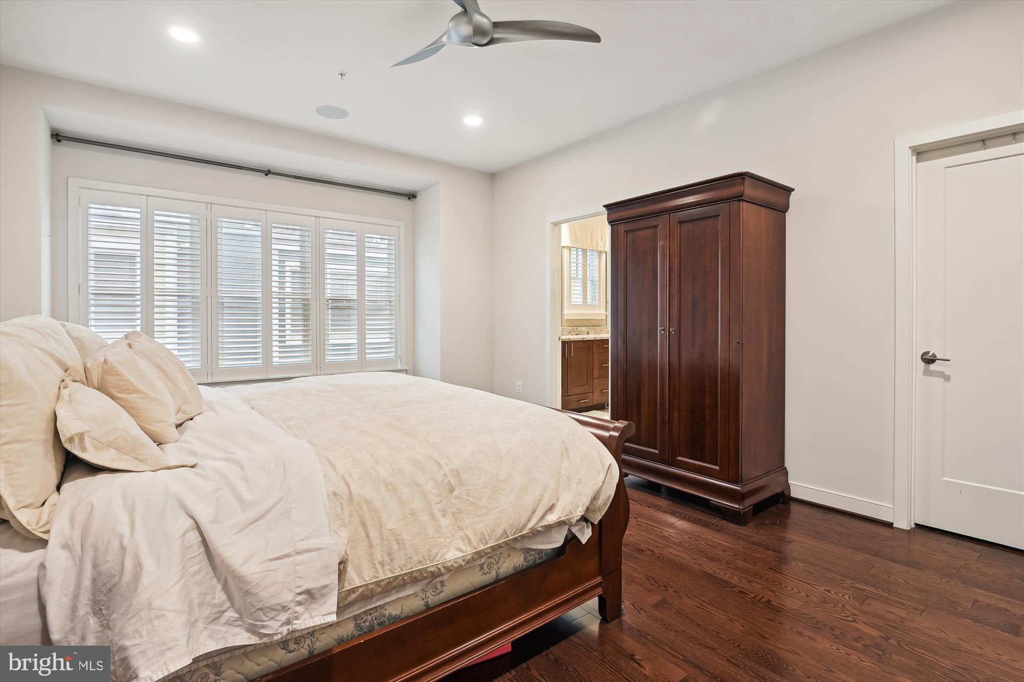 CHELSEA HEIGHTS - Residential