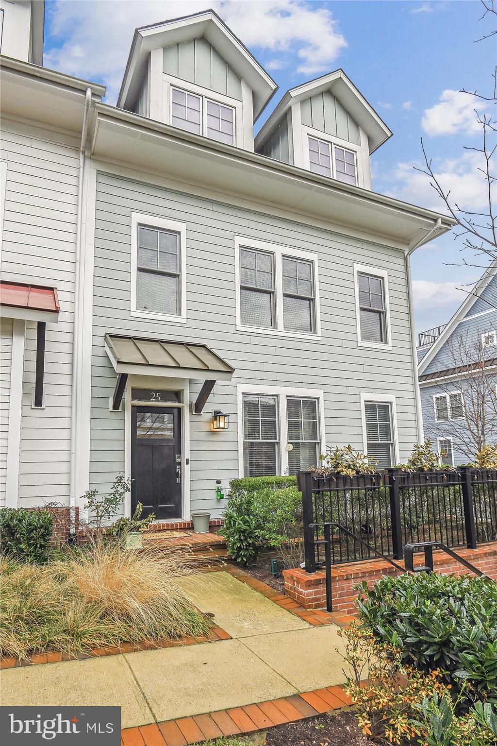 CHELSEA HEIGHTS - Residential