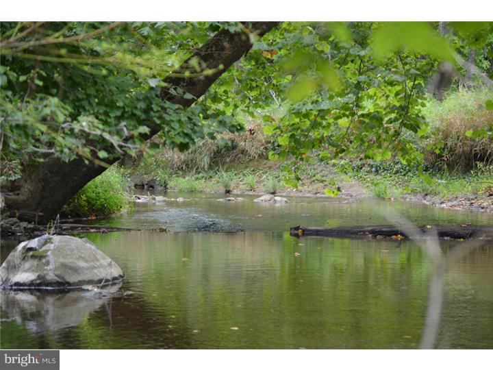 RADNOR HUNT - Residential