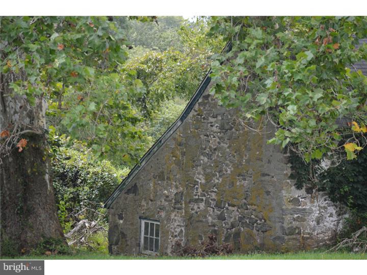 RADNOR HUNT - Residential