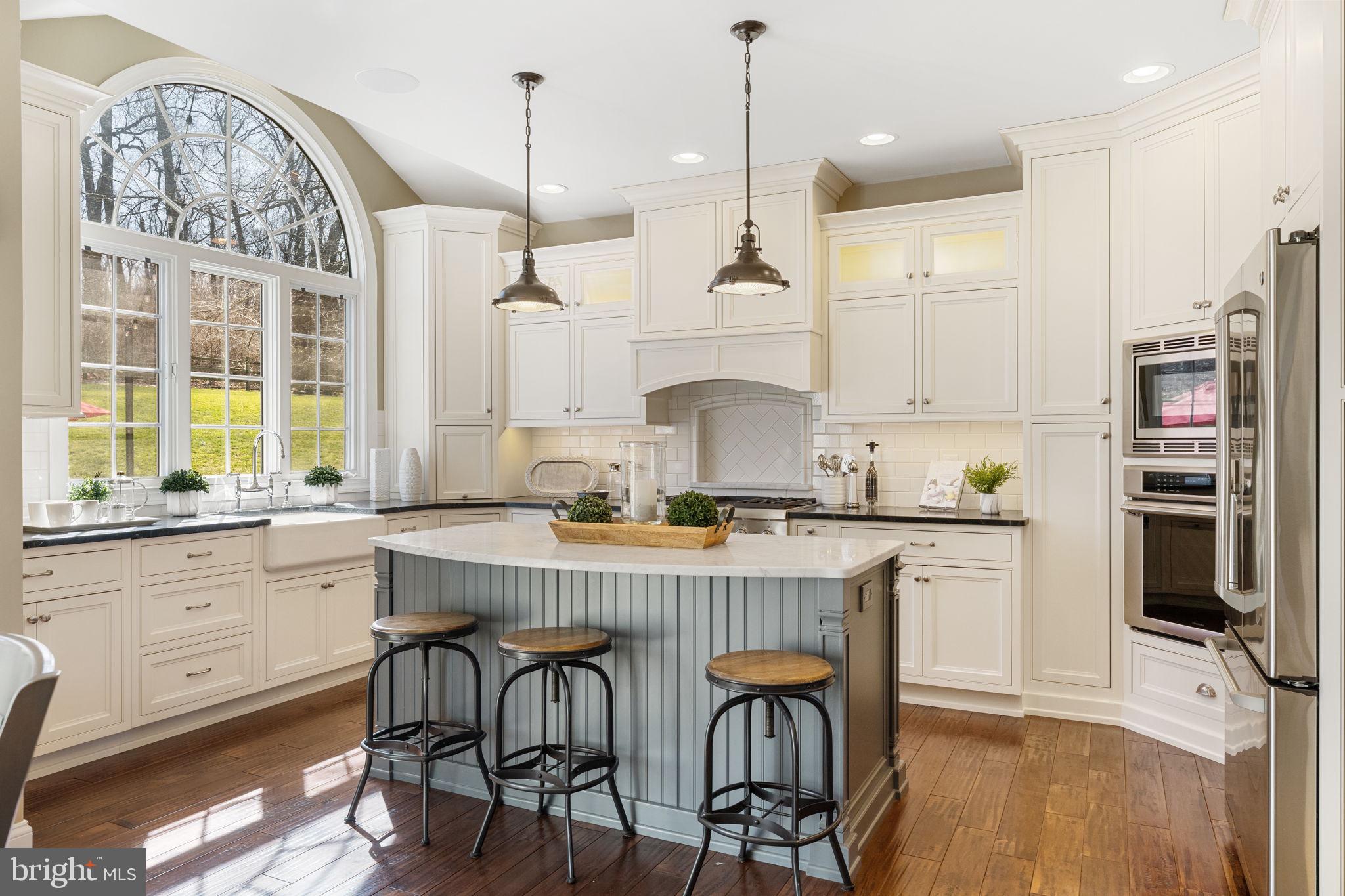 WHITEHORSE - Residential