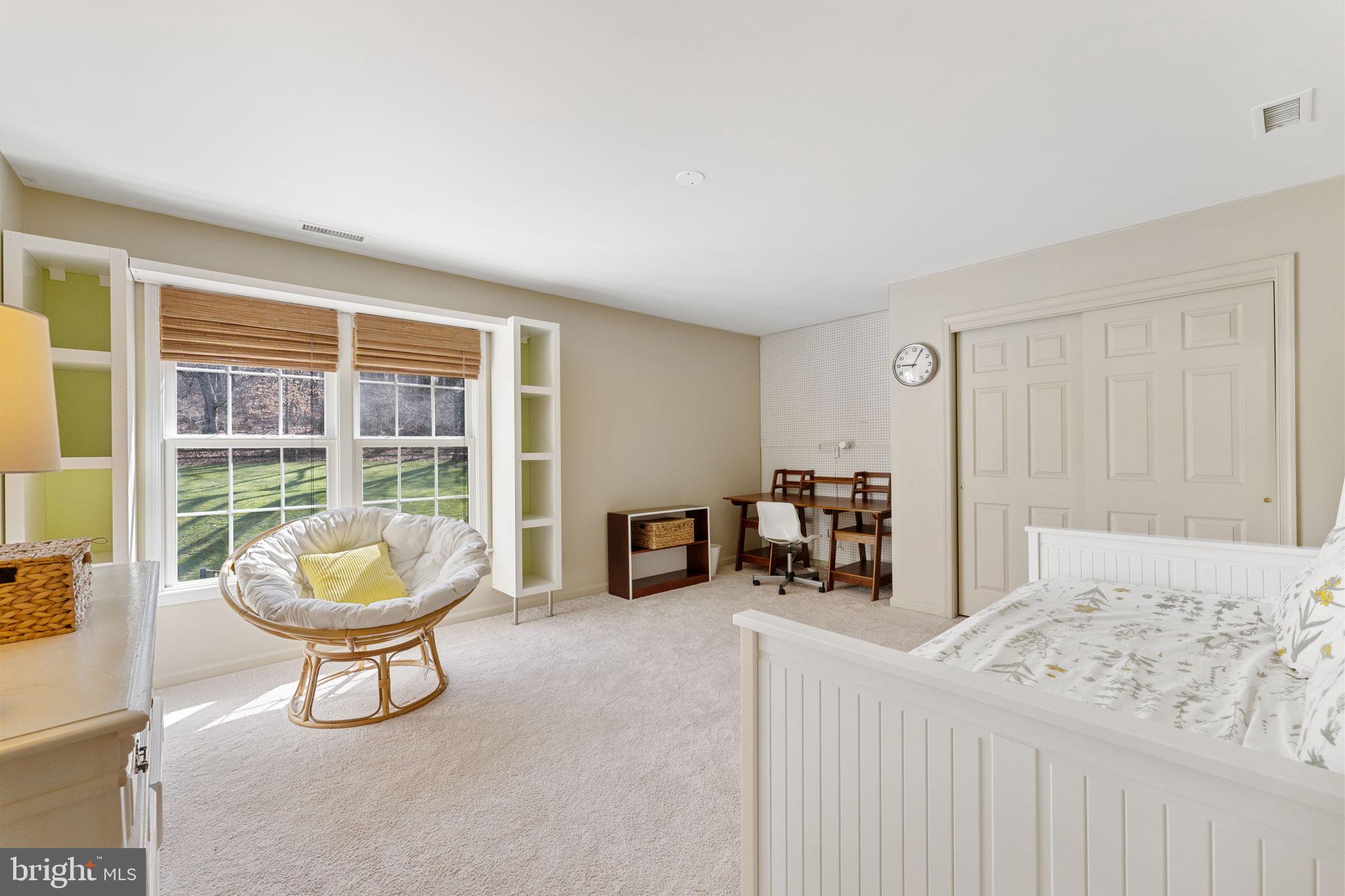 WHITEHORSE - Residential