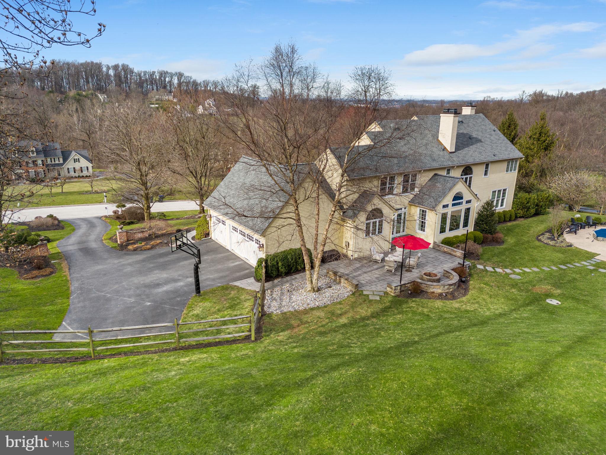 WHITEHORSE - Residential