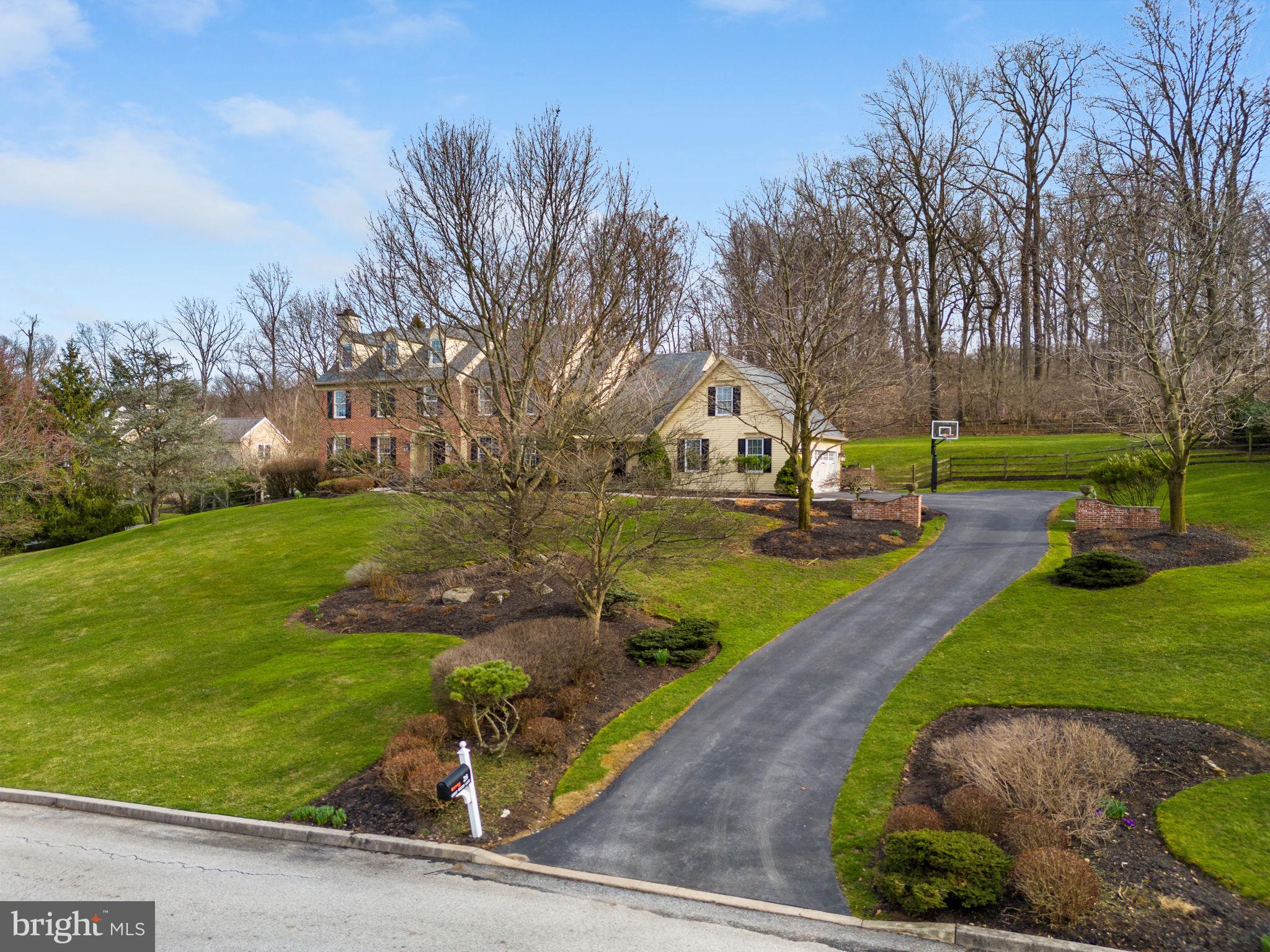 WHITEHORSE - Residential