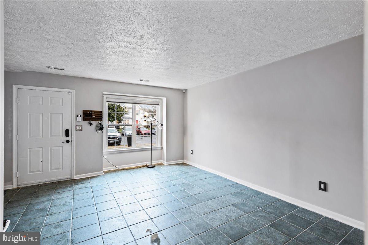 TIDEWATER PLAINS - Residential Lease