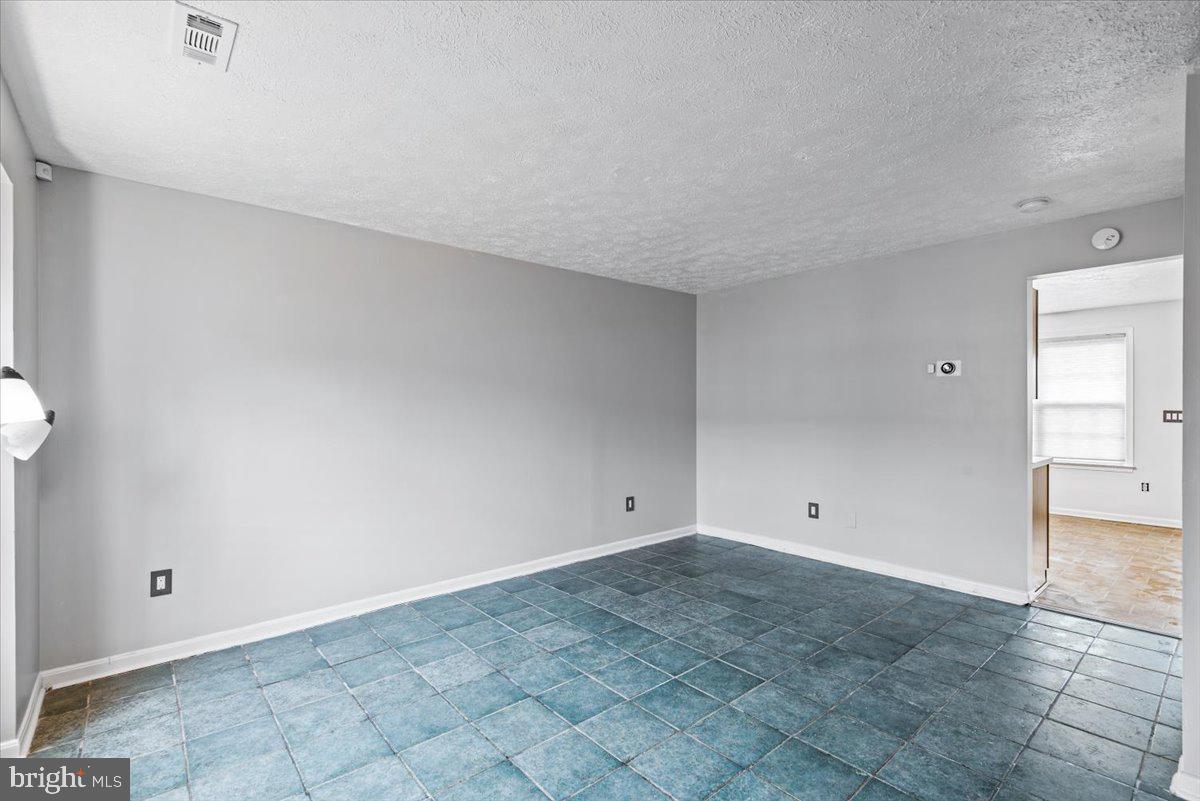 TIDEWATER PLAINS - Residential Lease