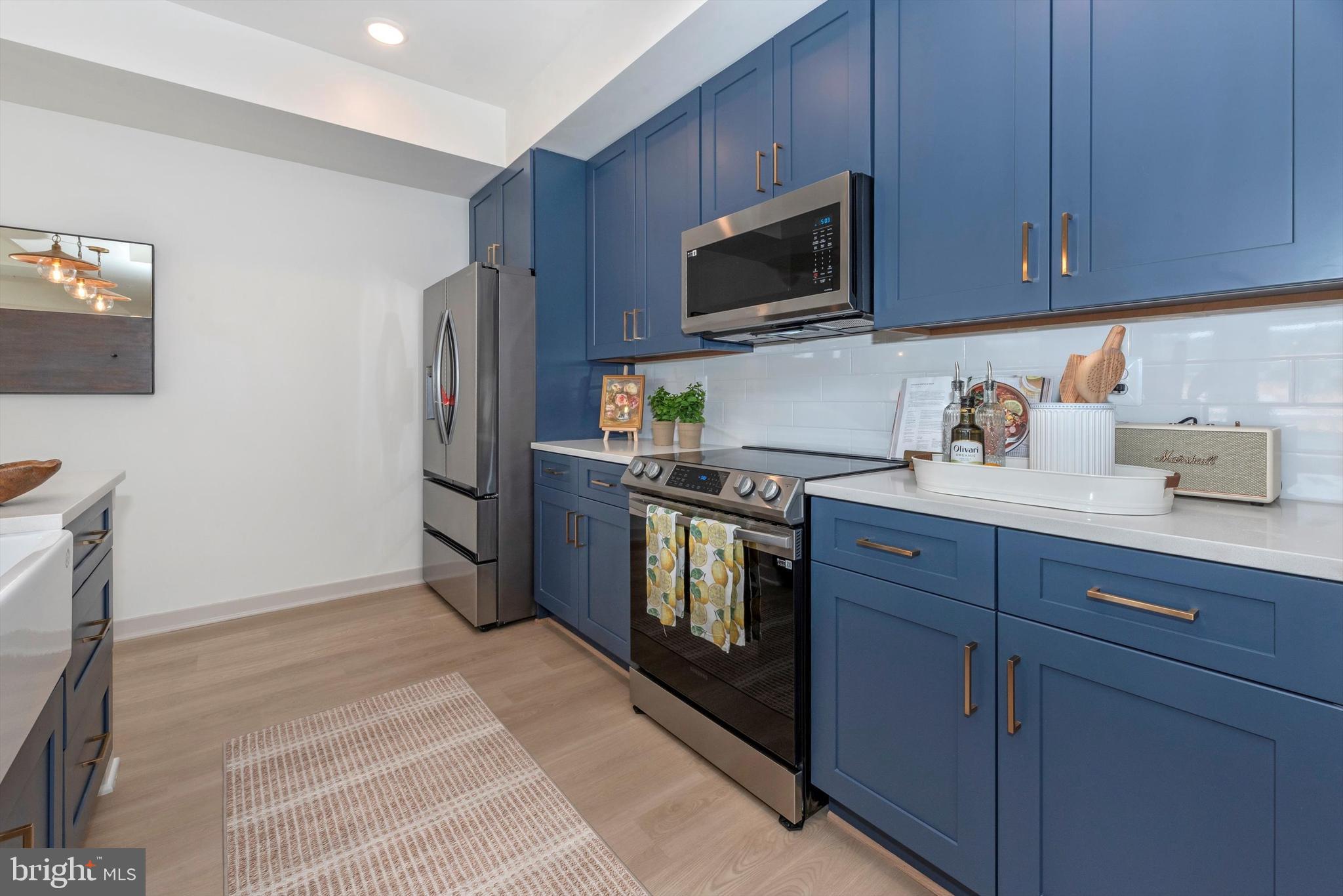 GAMBRILL GLENN - Residential