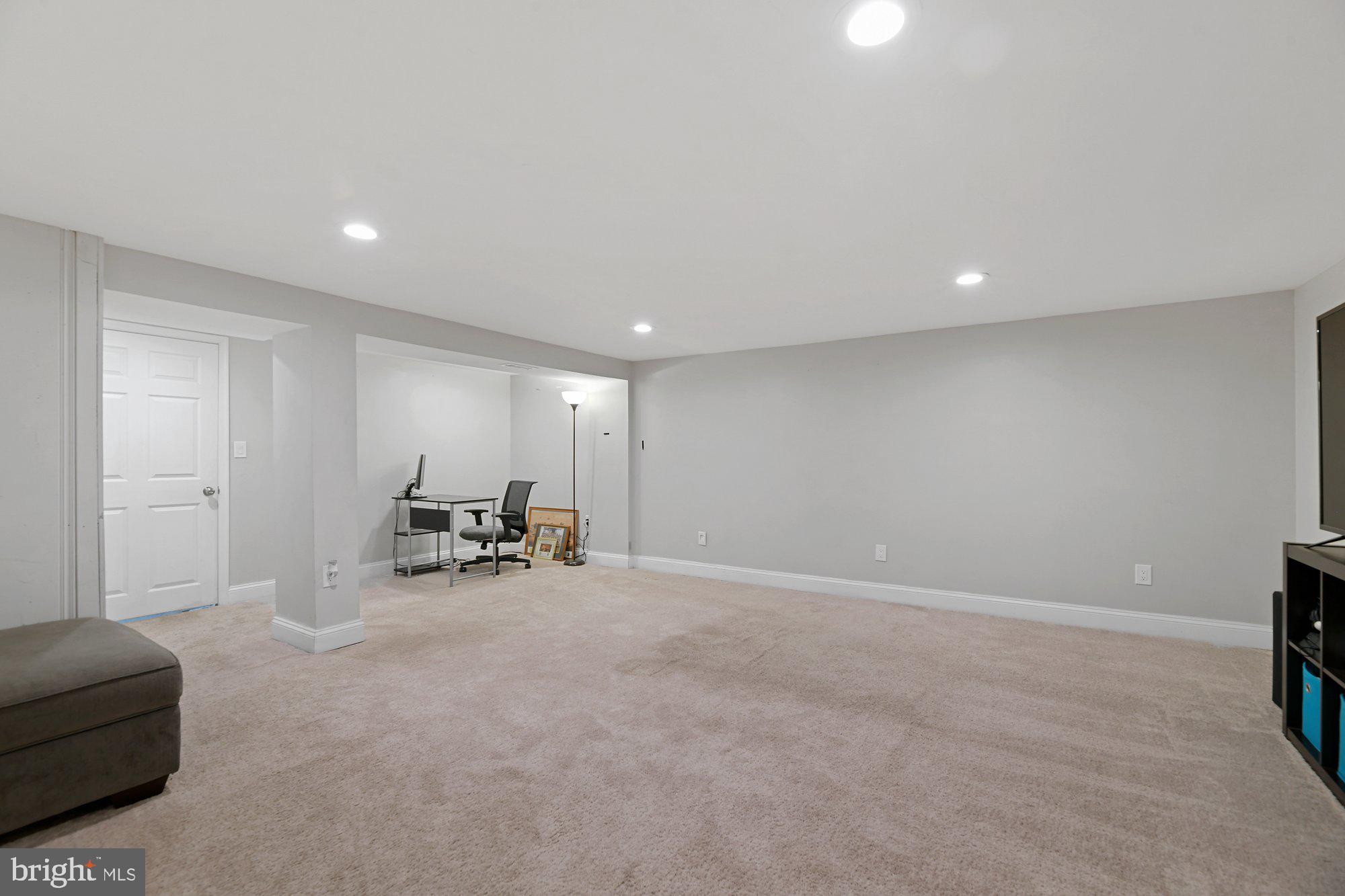 LOCH RAVEN VILLAGE - Residential