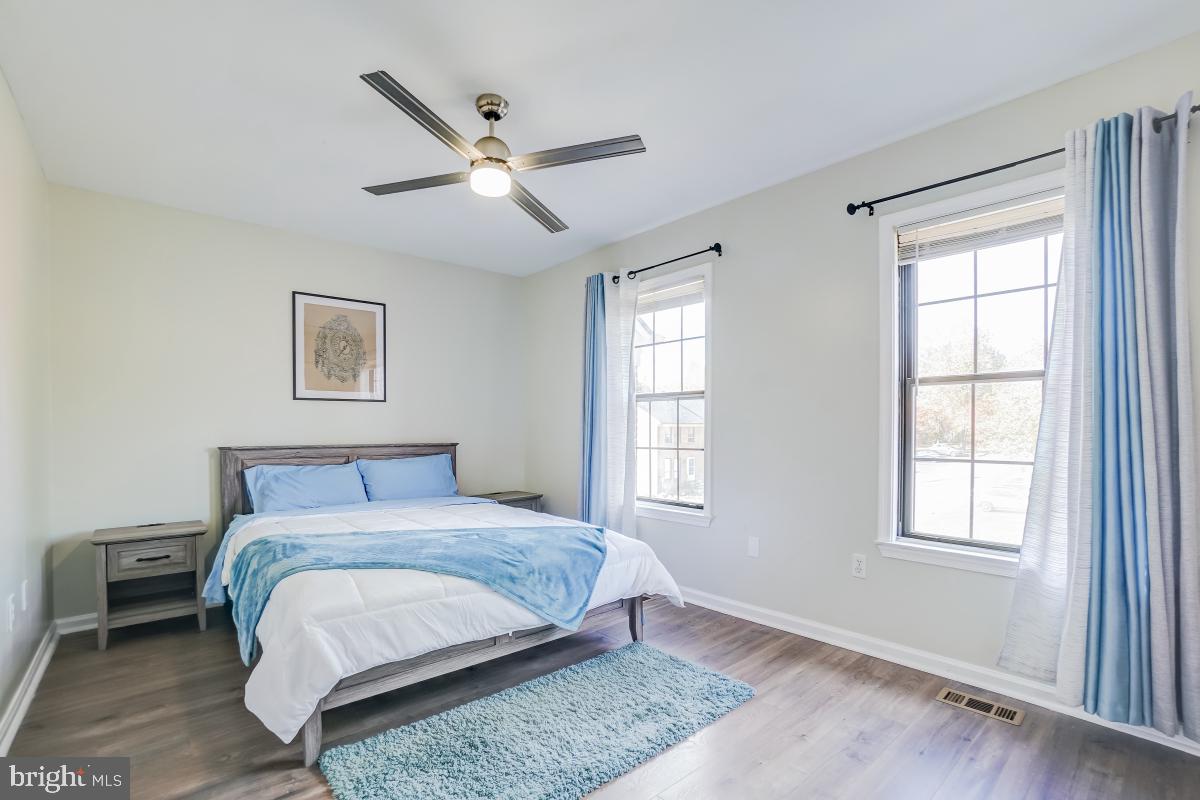 WATERS LANDING - Residential